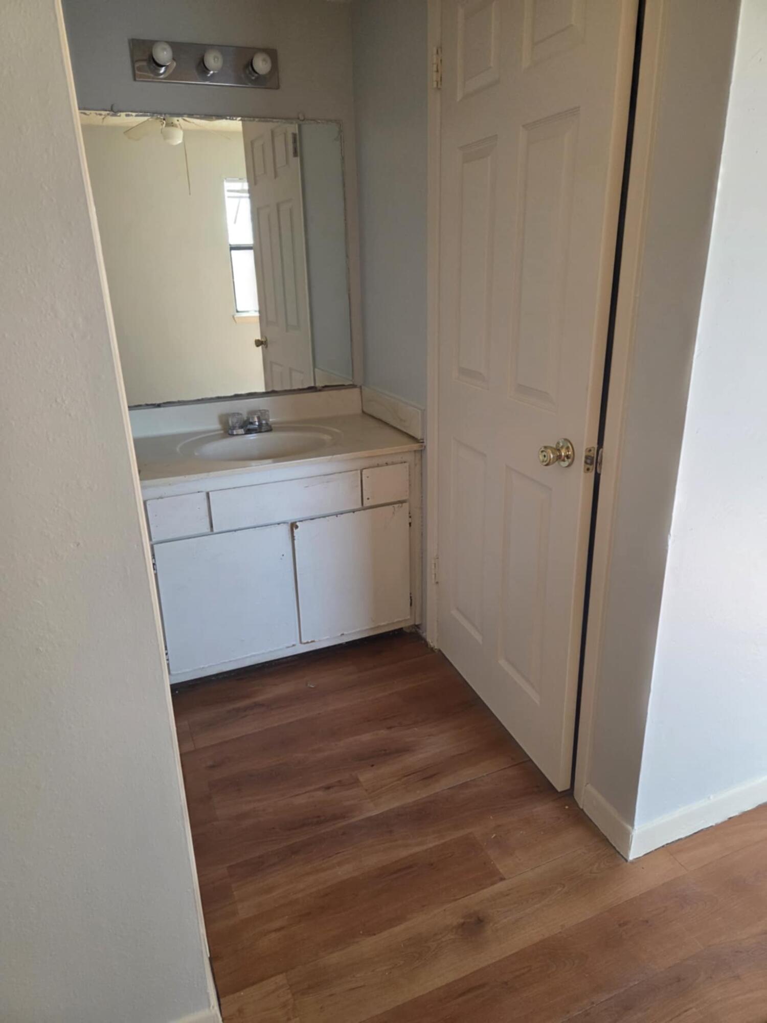 OAKLAND ADDN - Residential Lease