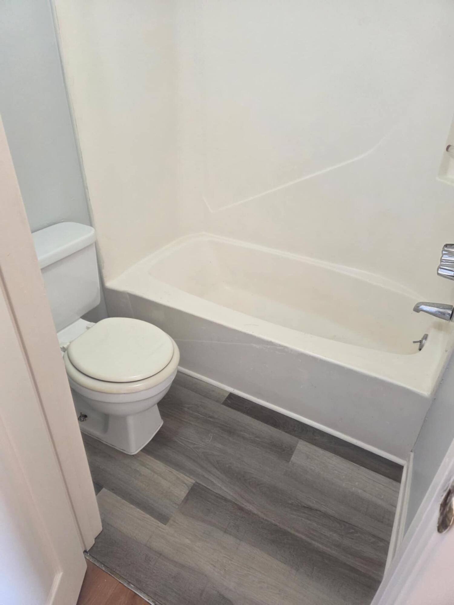 OAKLAND ADDN - Residential Lease