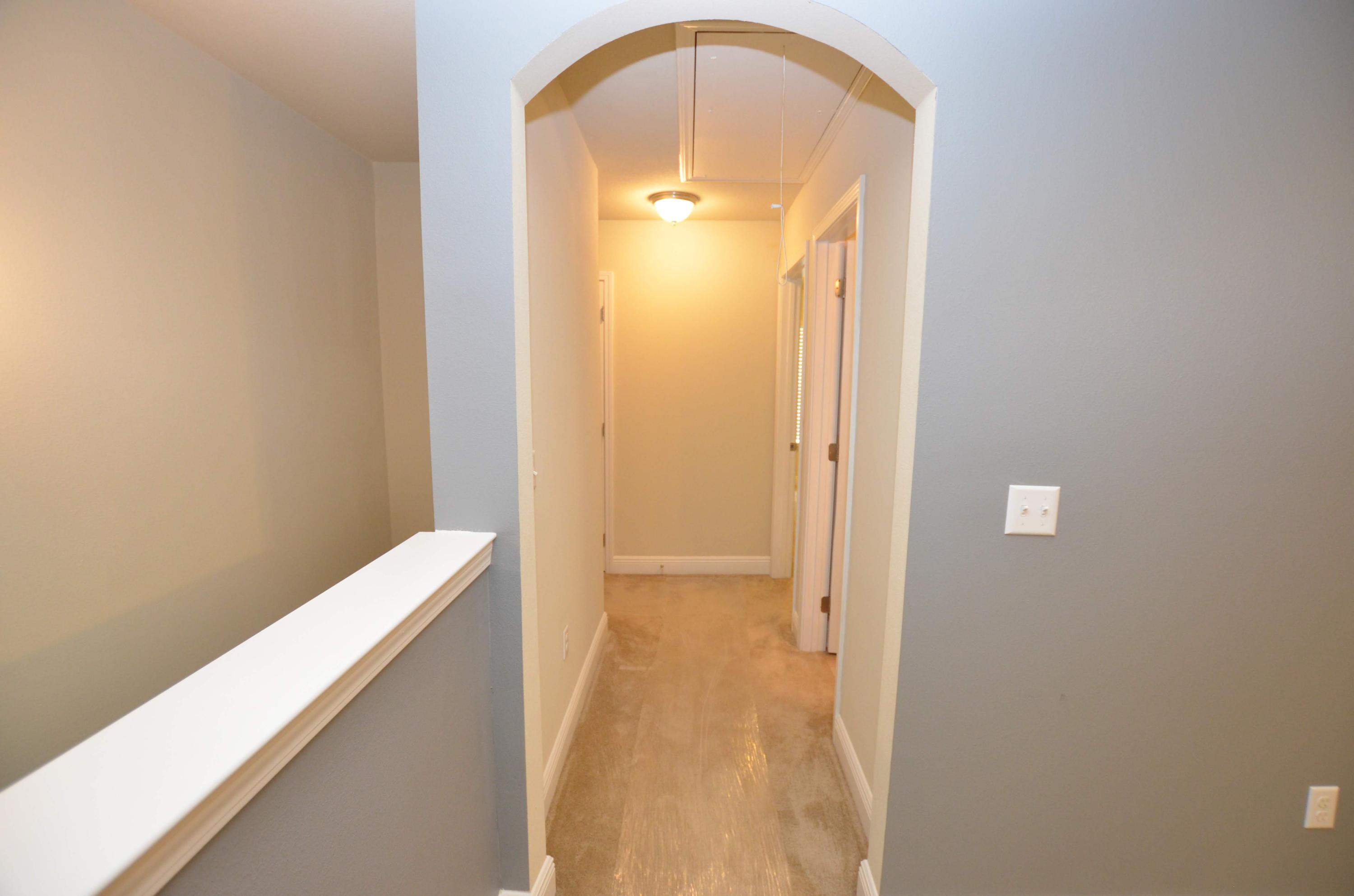 AUTUMN WOODS - Residential