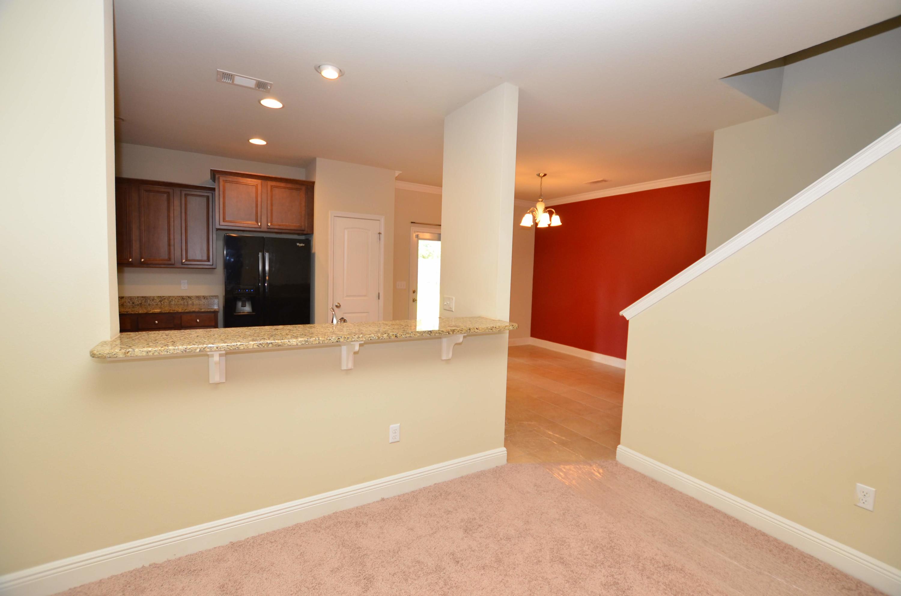 AUTUMN WOODS - Residential