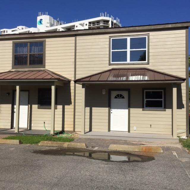 SUMMER HAVEN NORTH T/H - Residential