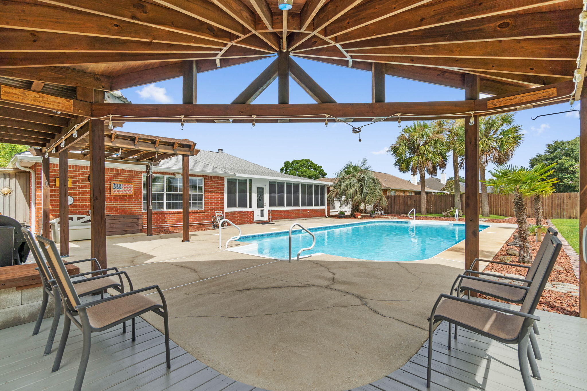 SOUND RETREAT PHASE II - Residential