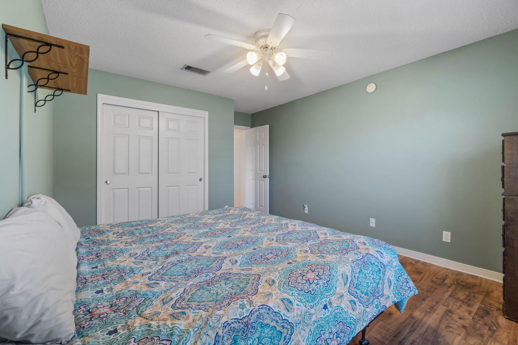 SOUND RETREAT PHASE II - Residential