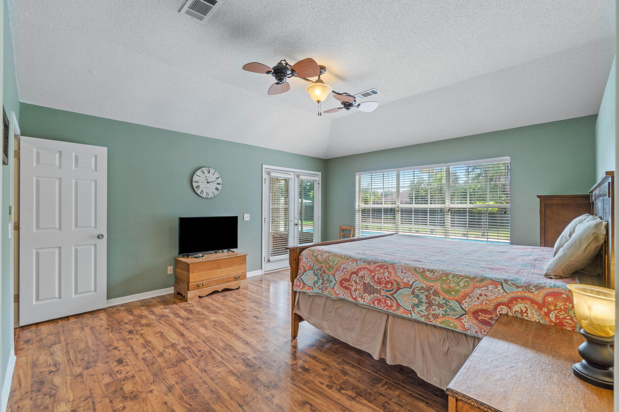 SOUND RETREAT PHASE II - Residential