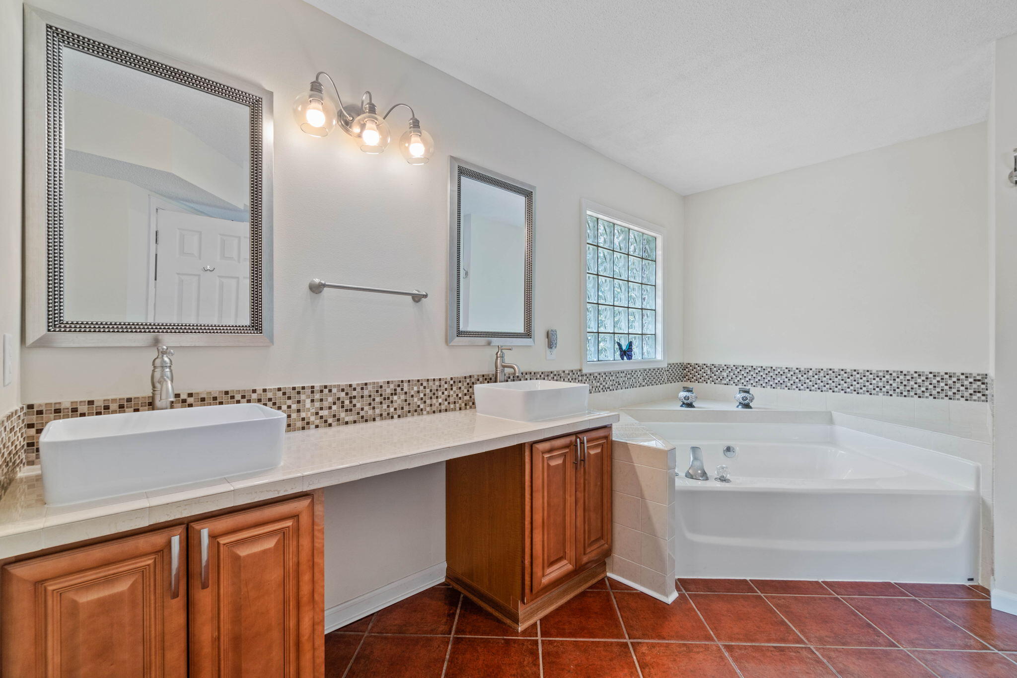 SOUND RETREAT PHASE II - Residential