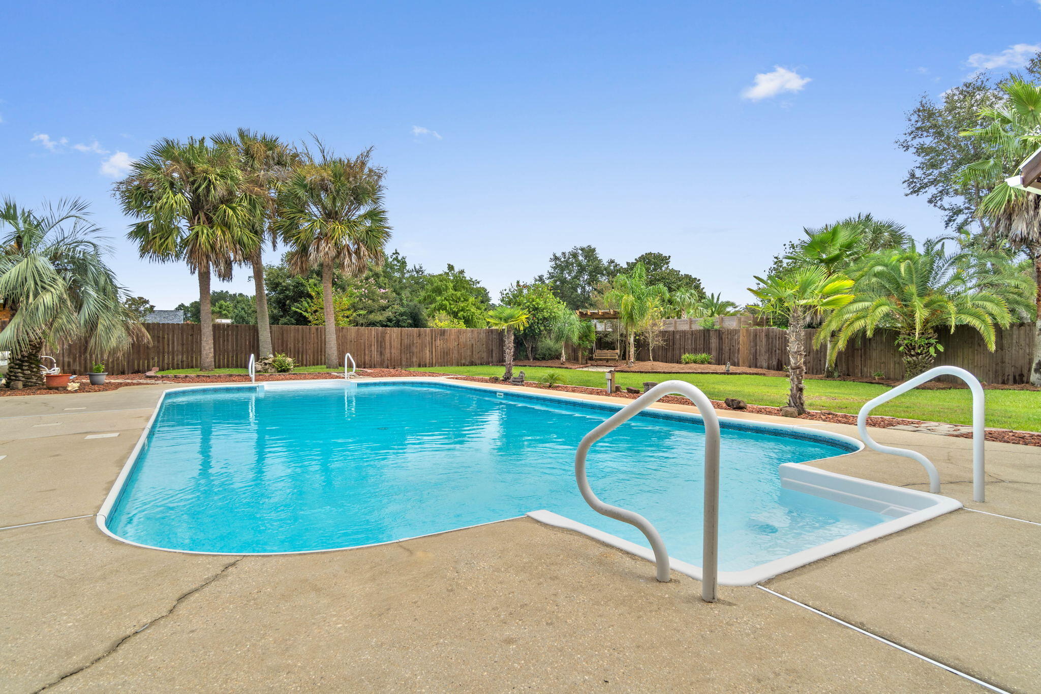 SOUND RETREAT PHASE II - Residential