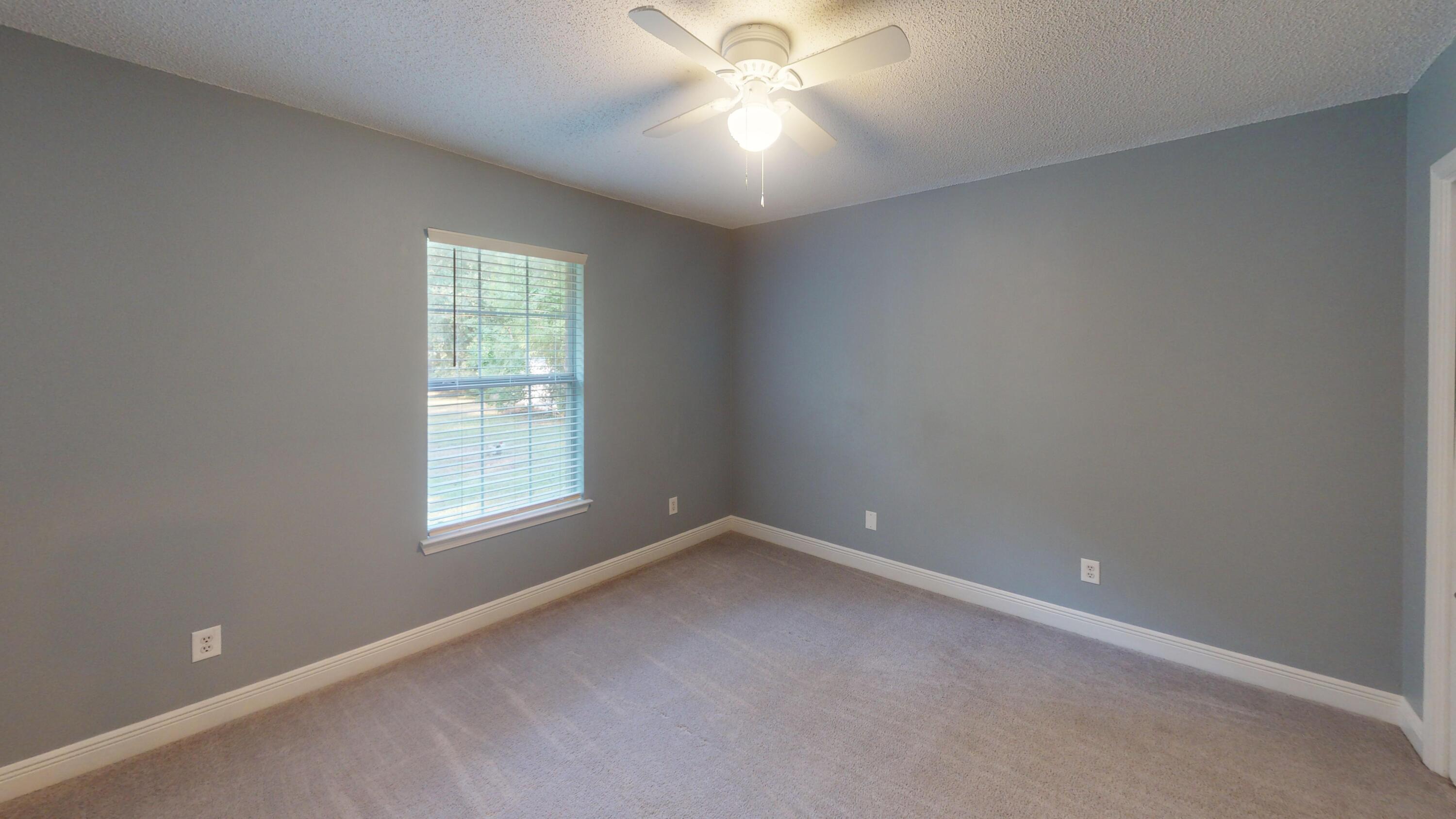 NAVARRE S/D 2ND ADDN - Residential