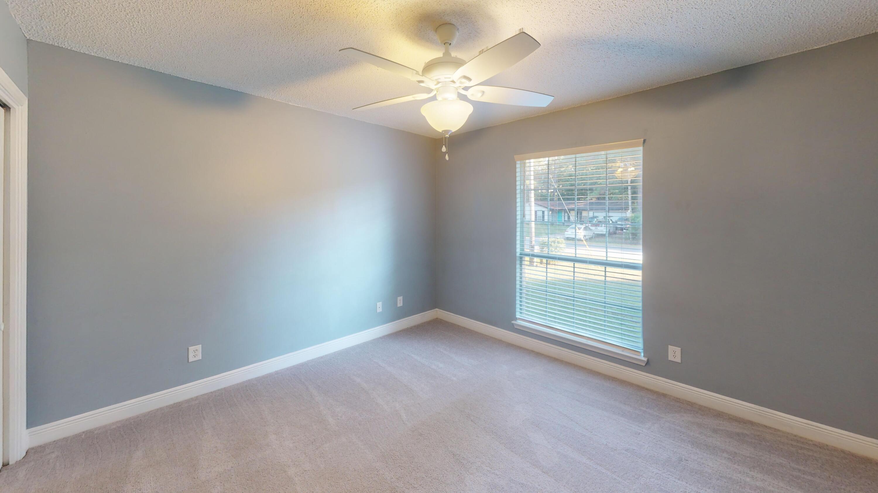 NAVARRE S/D 2ND ADDN - Residential