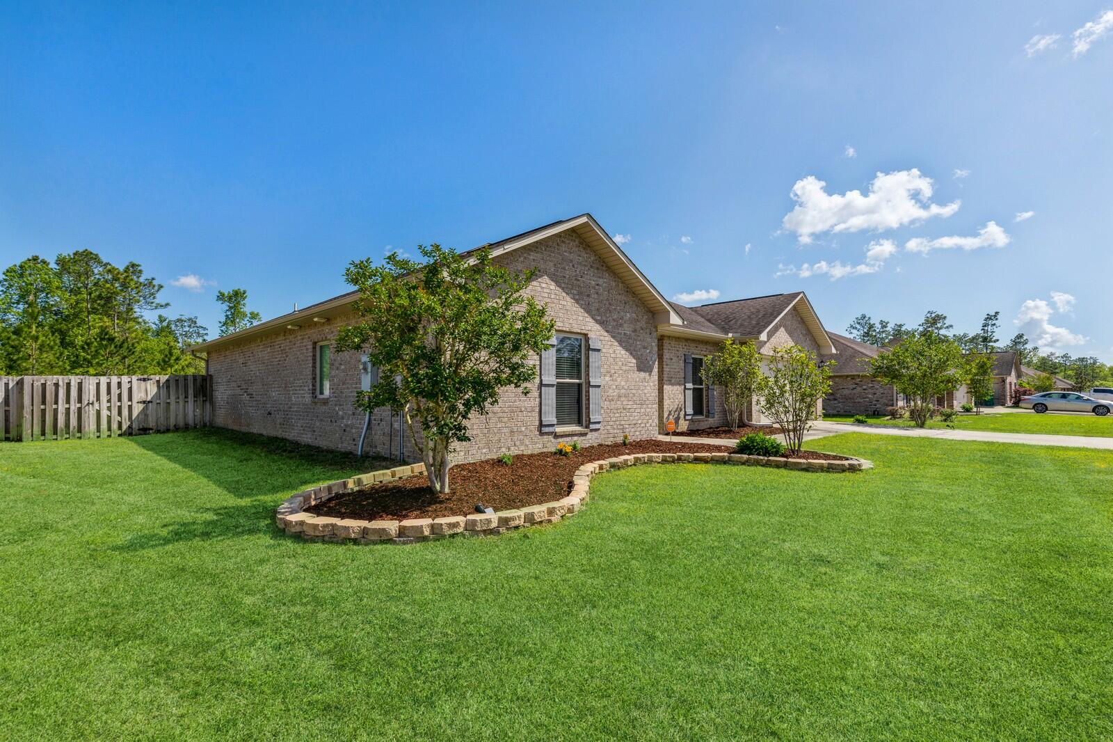 KAITLYNS PRESERVE - Residential