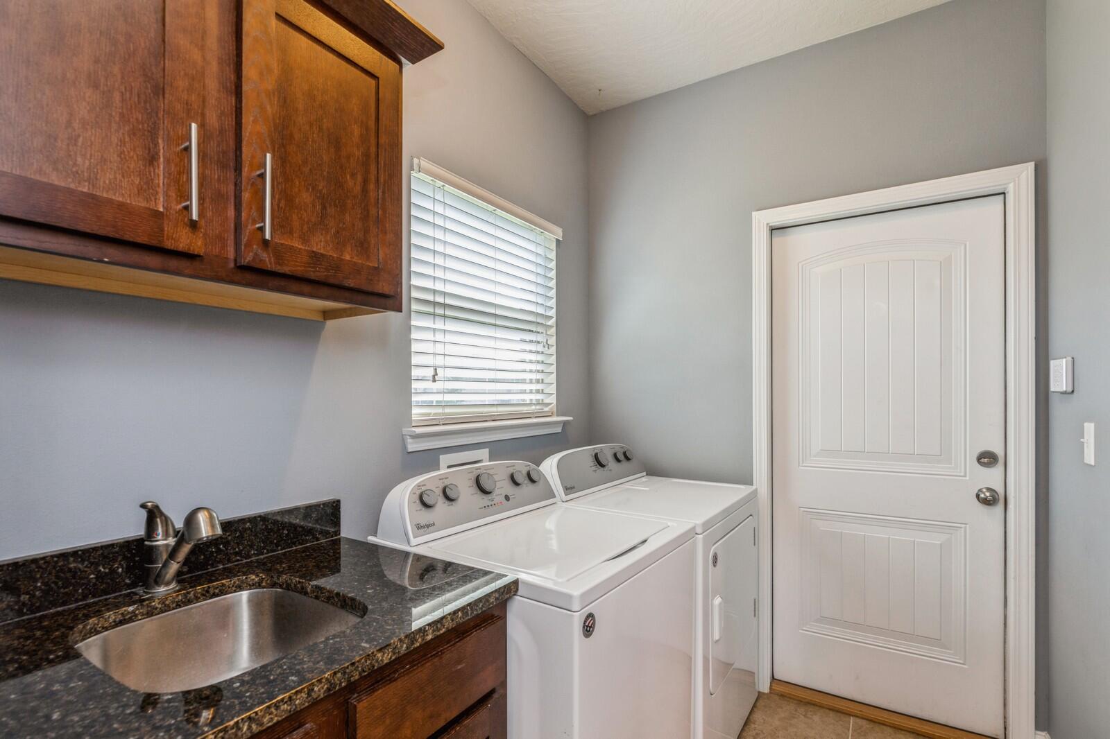 KAITLYNS PRESERVE - Residential