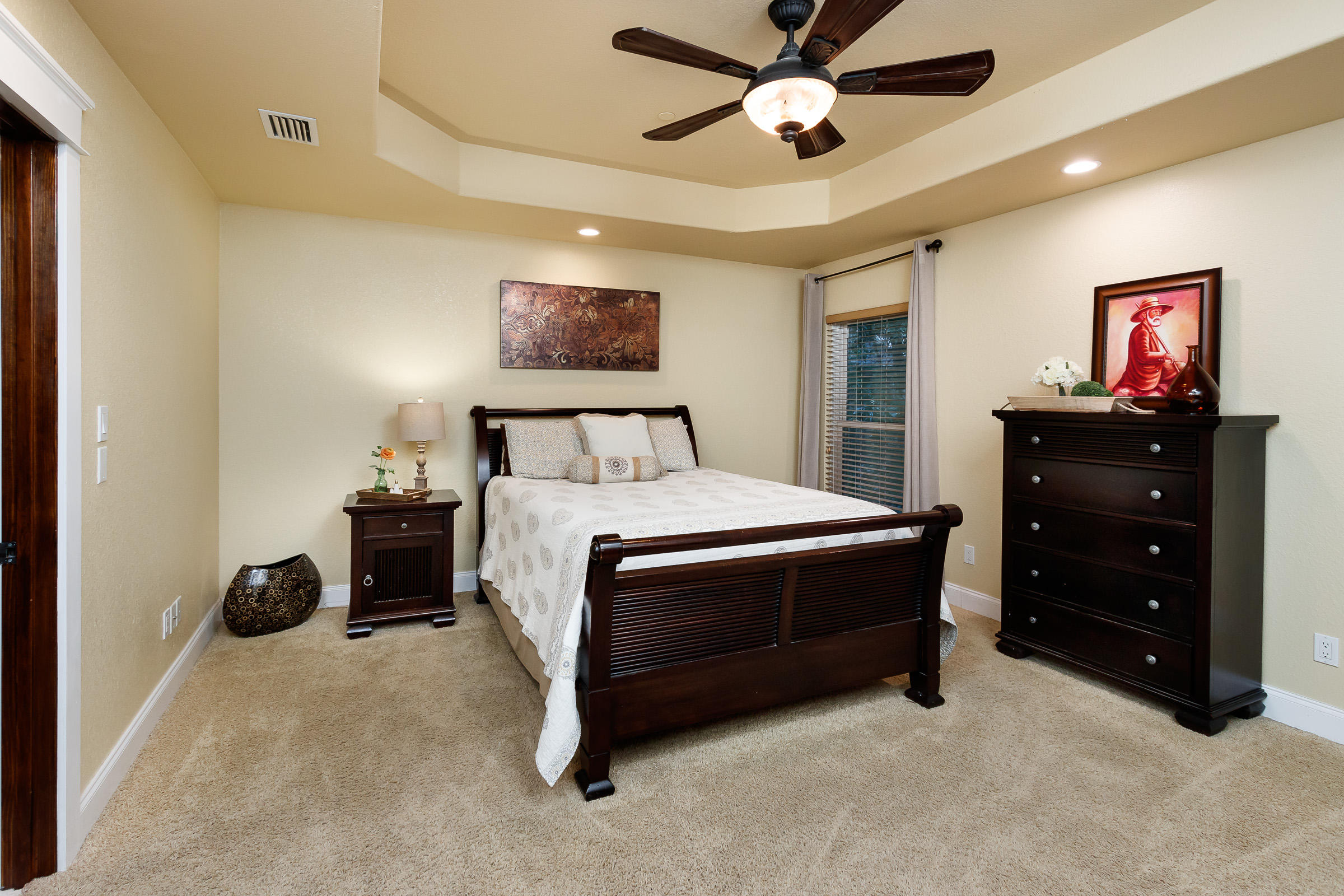 ELLIOTT POINT - Residential