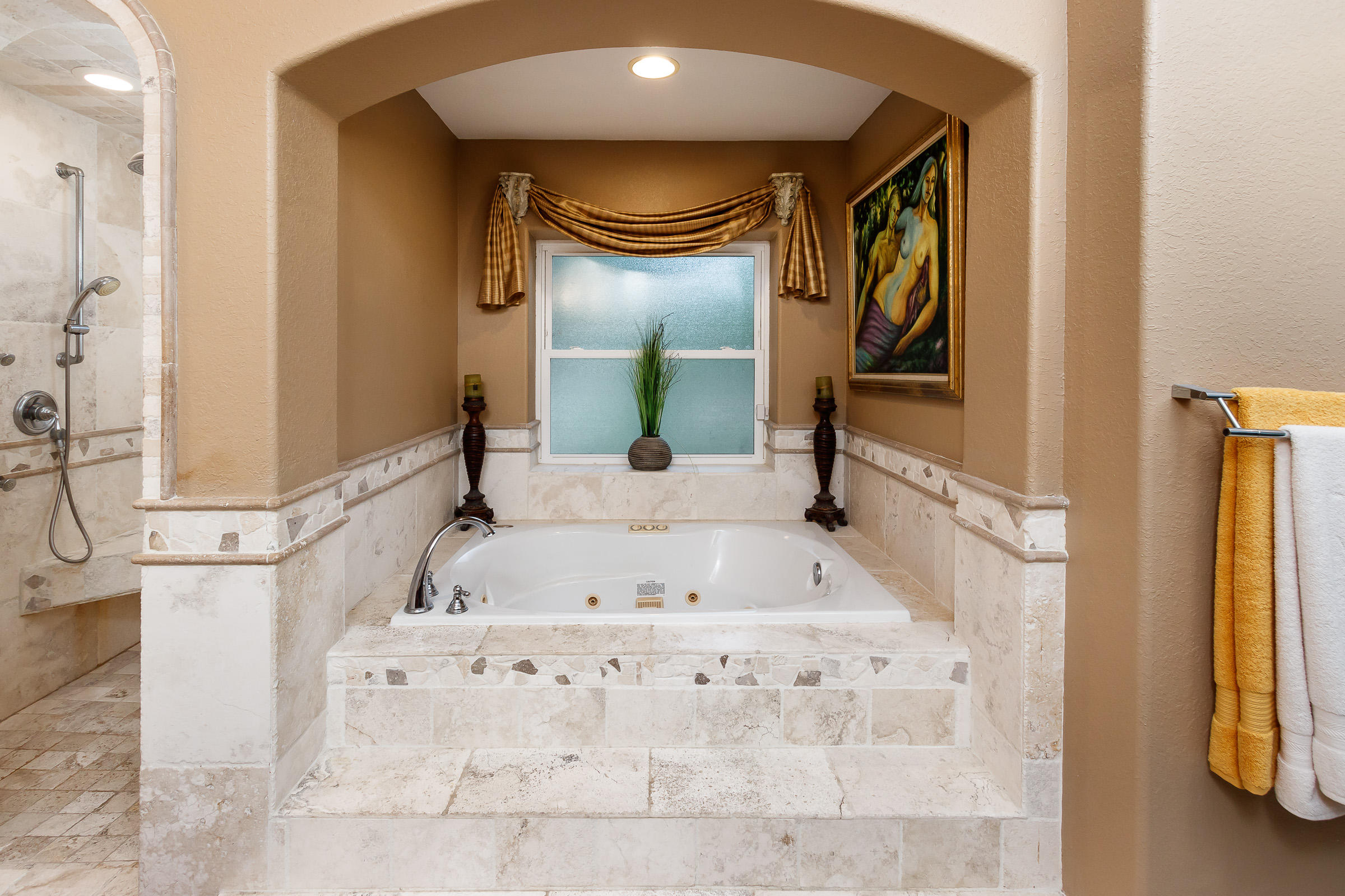 ELLIOTT POINT - Residential