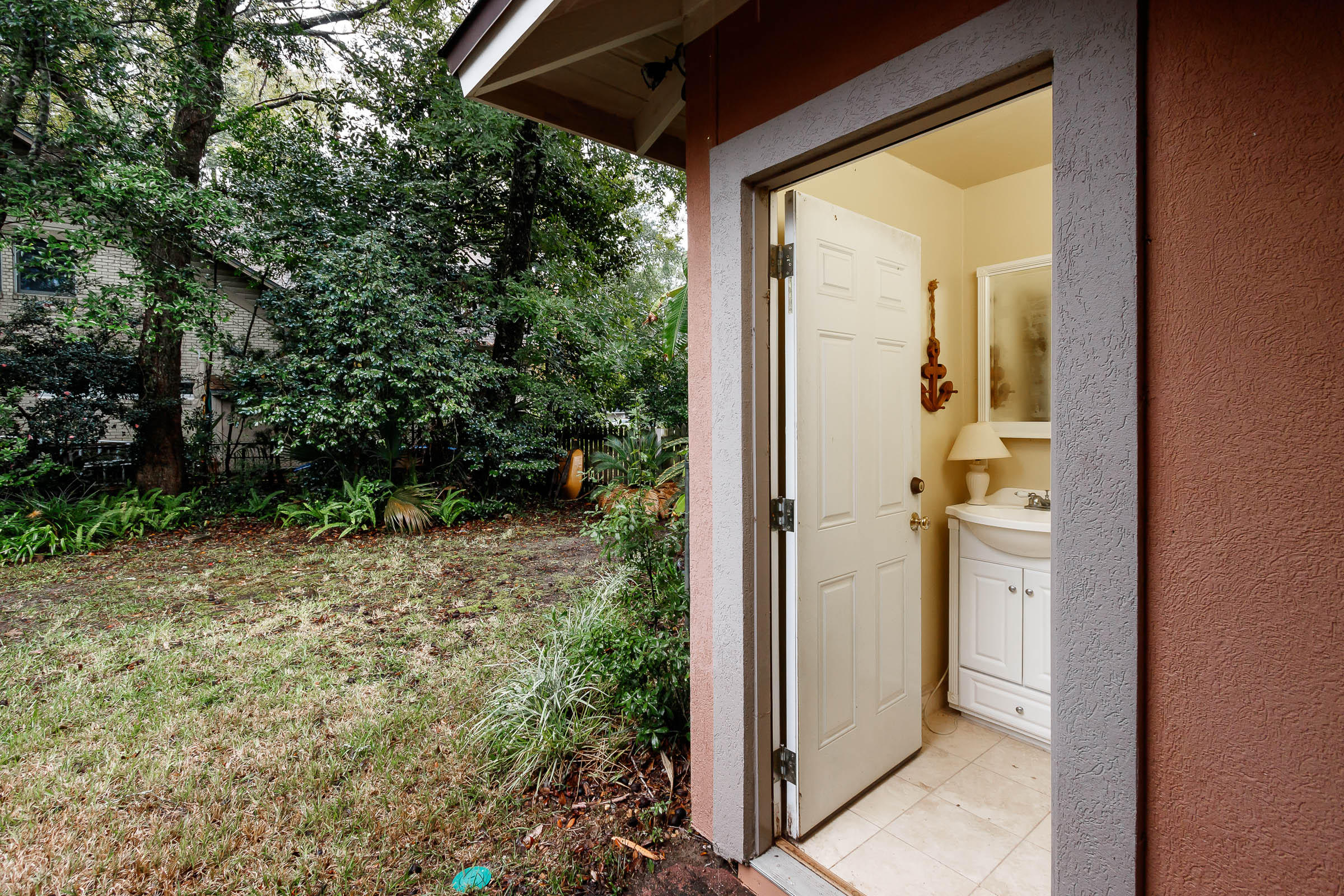 ELLIOTT POINT - Residential