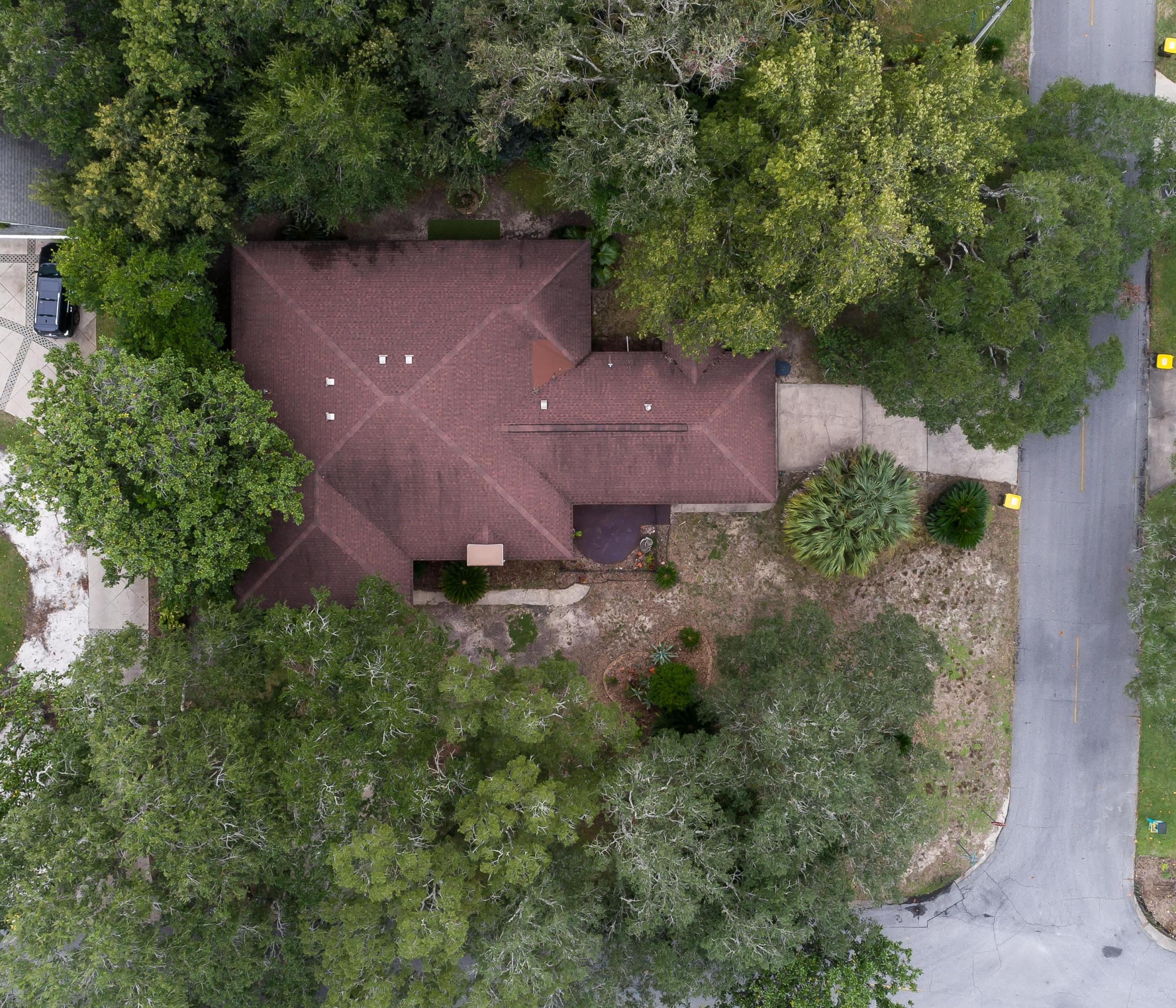 ELLIOTT POINT - Residential