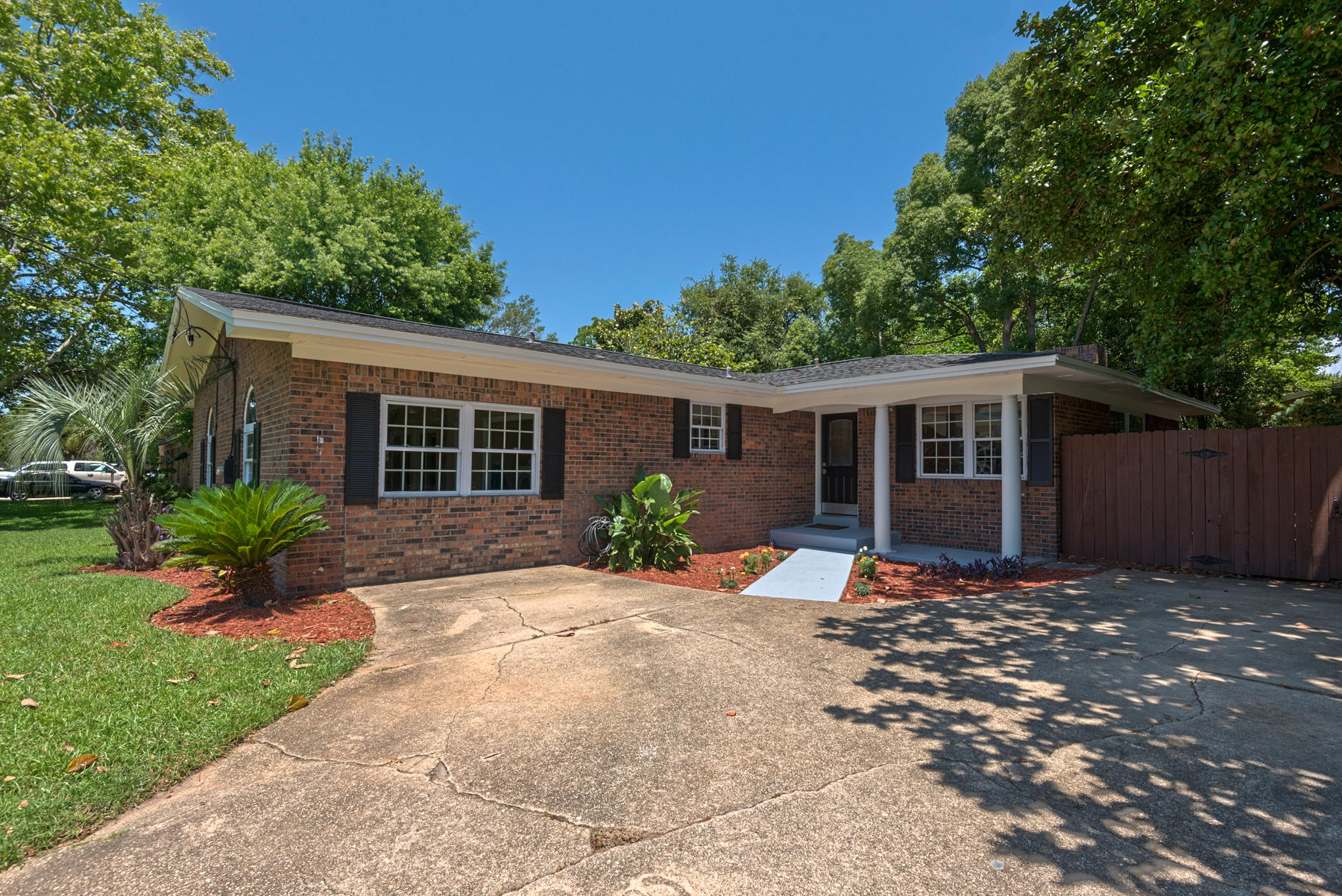 SEA HILLS - Residential