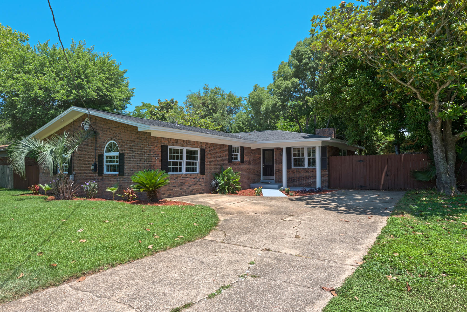 SEA HILLS - Residential