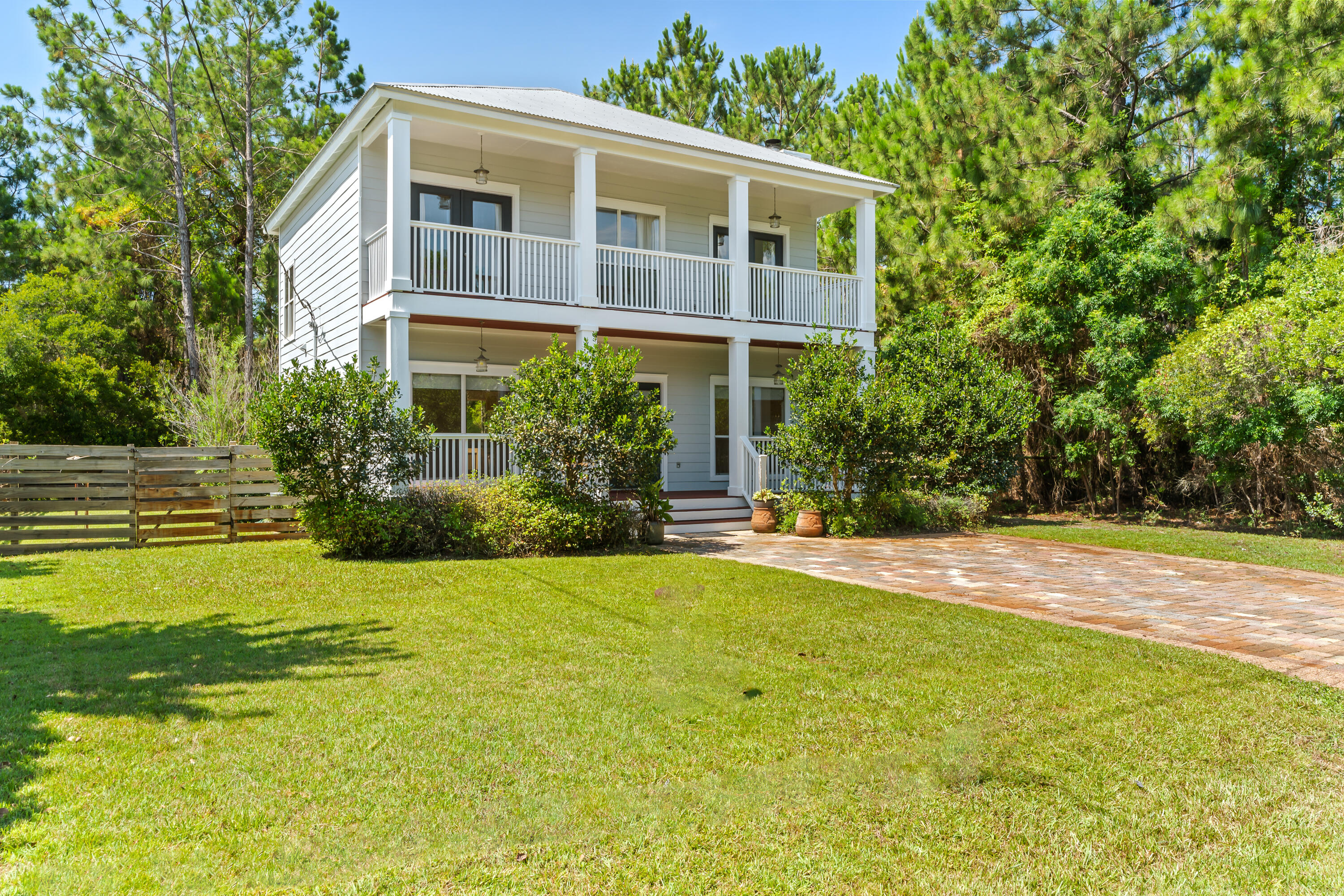 MACK BAYOU PINES - Residential