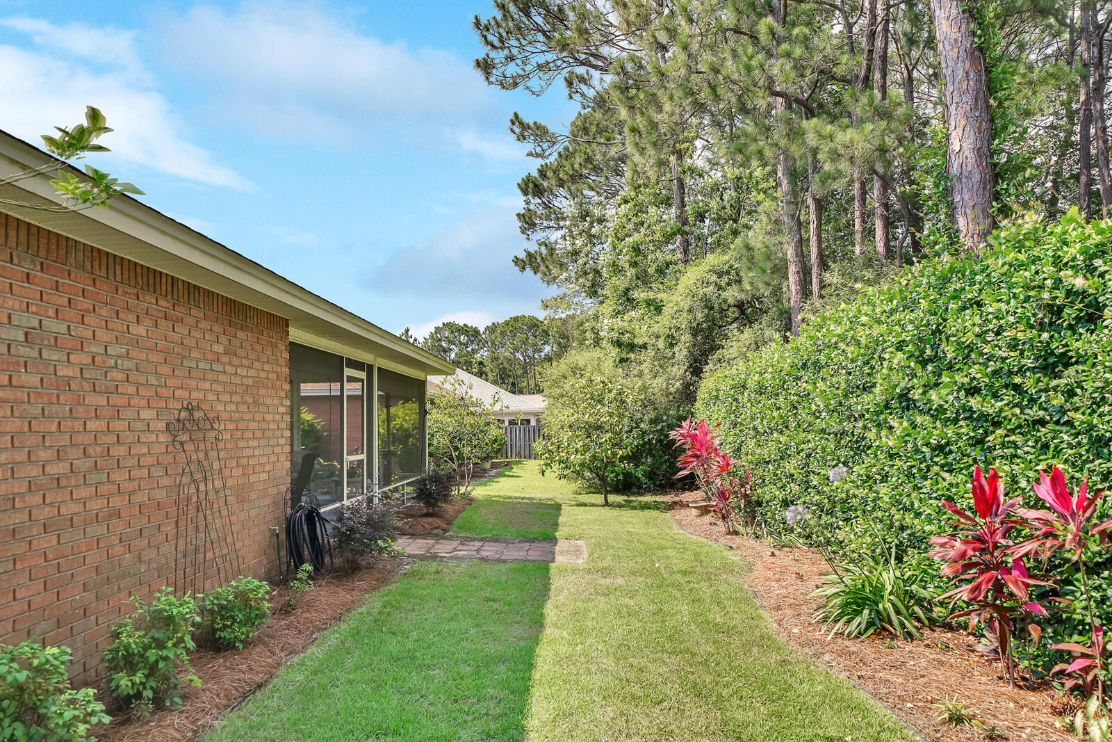 BAYSIDE - Residential