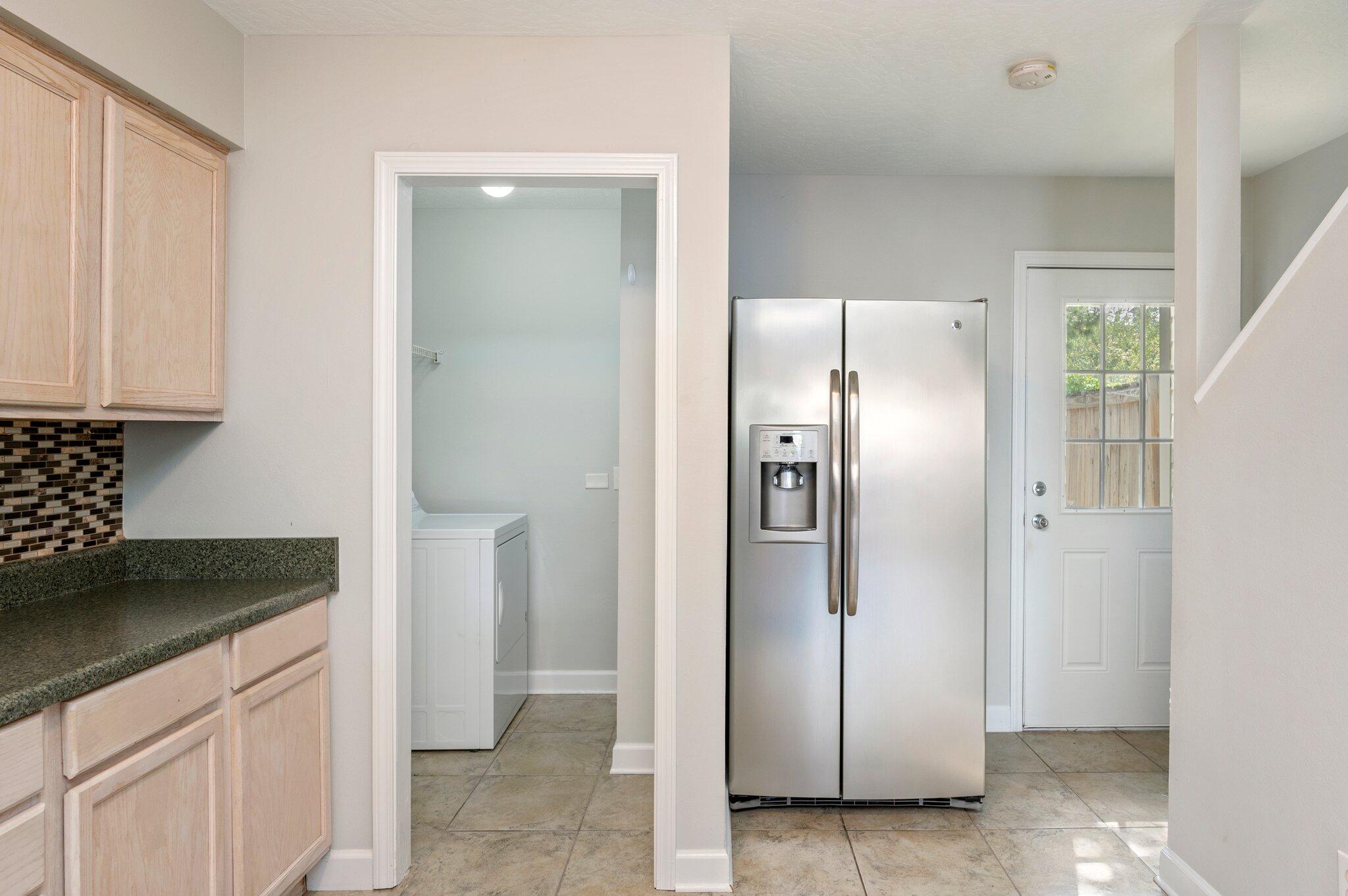 SHAY LIN T/H - Residential