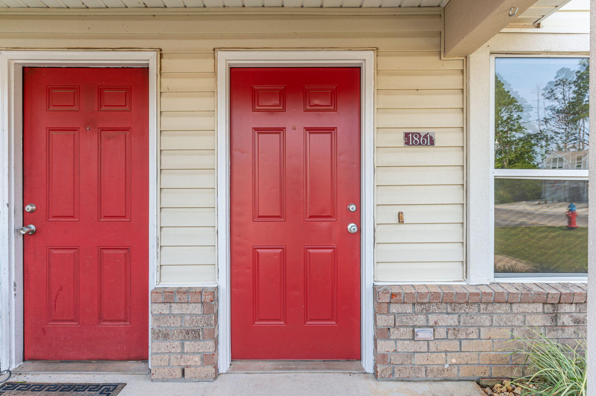 SHAY LIN T/H - Residential