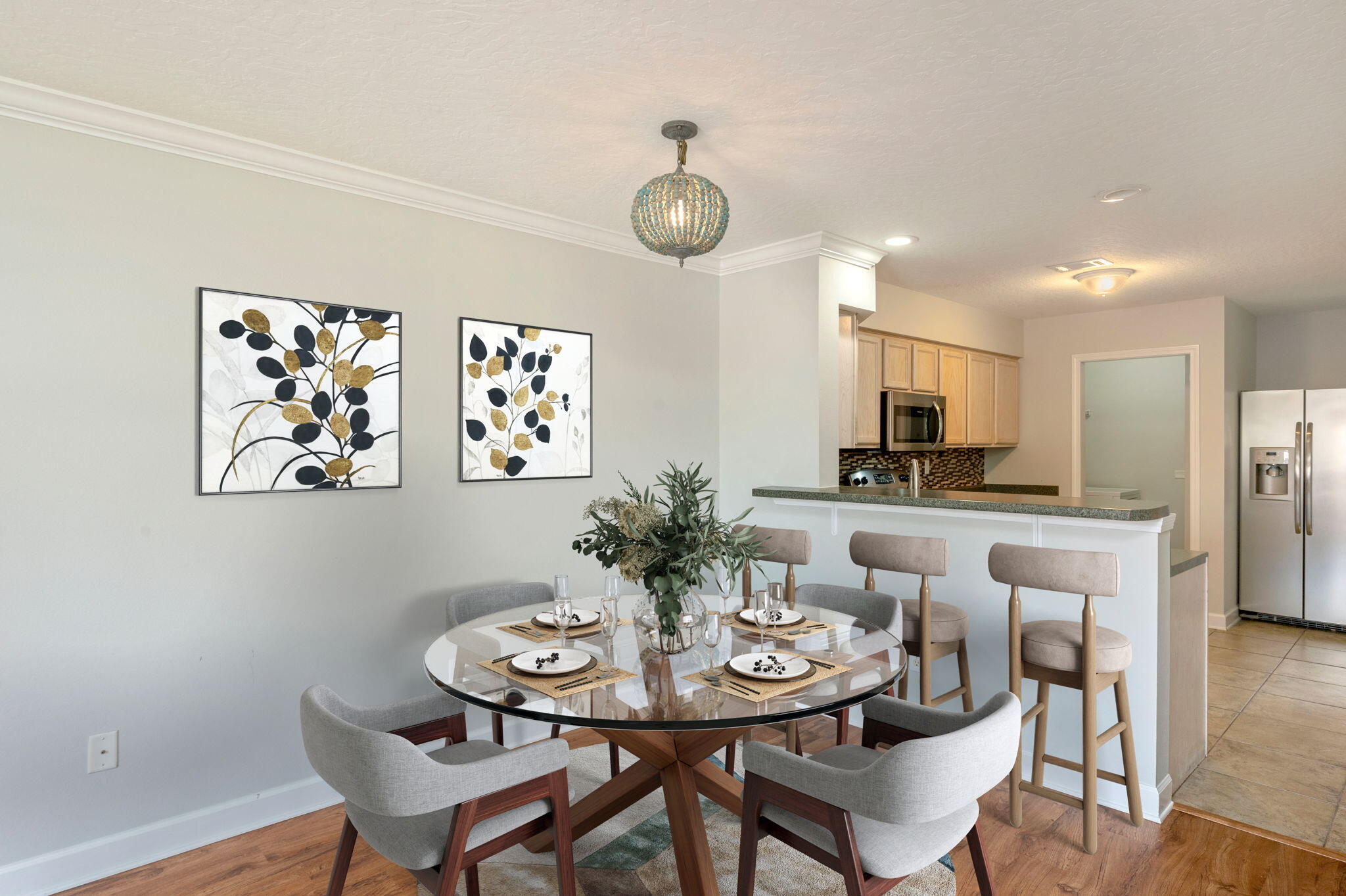 SHAY LIN T/H - Residential