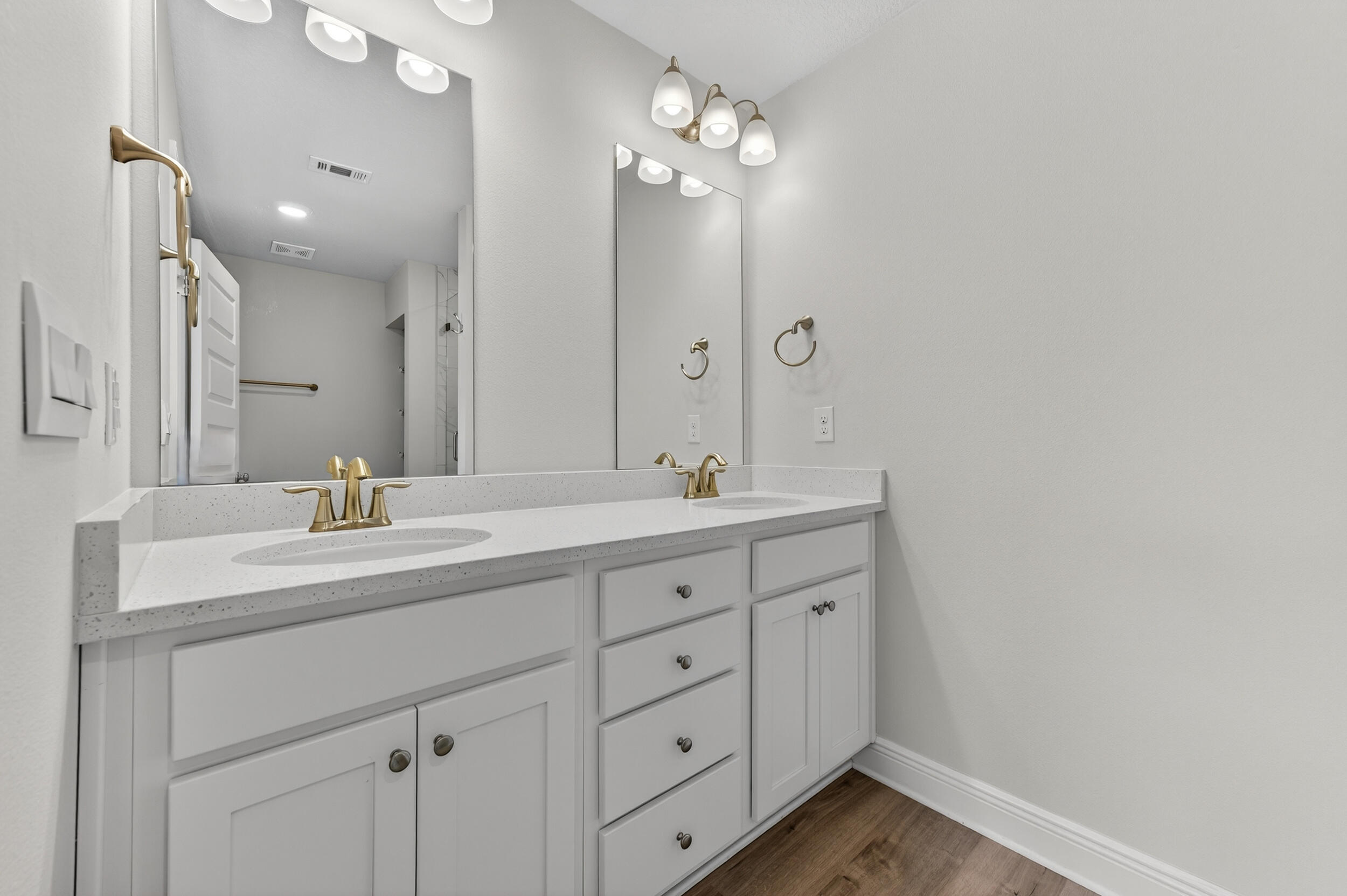 Harbor Place Townhomes - Residential