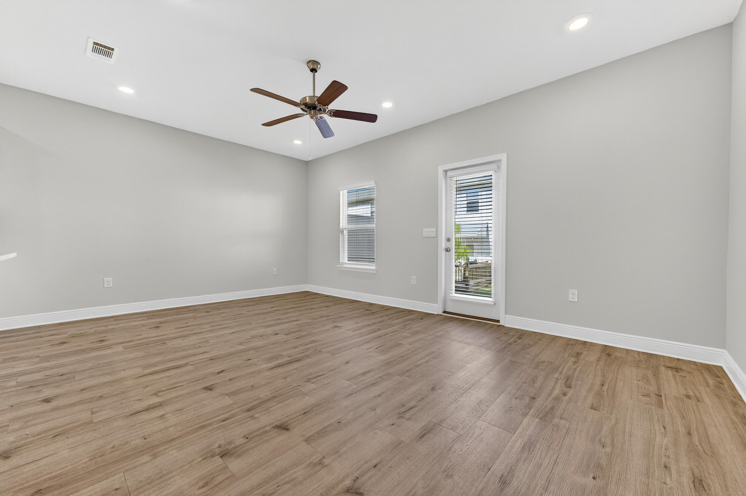 Harbor Place Townhomes - Residential