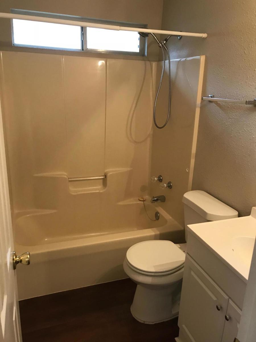 LAKE CHARLESTON LOT 23 BLK C - Residential