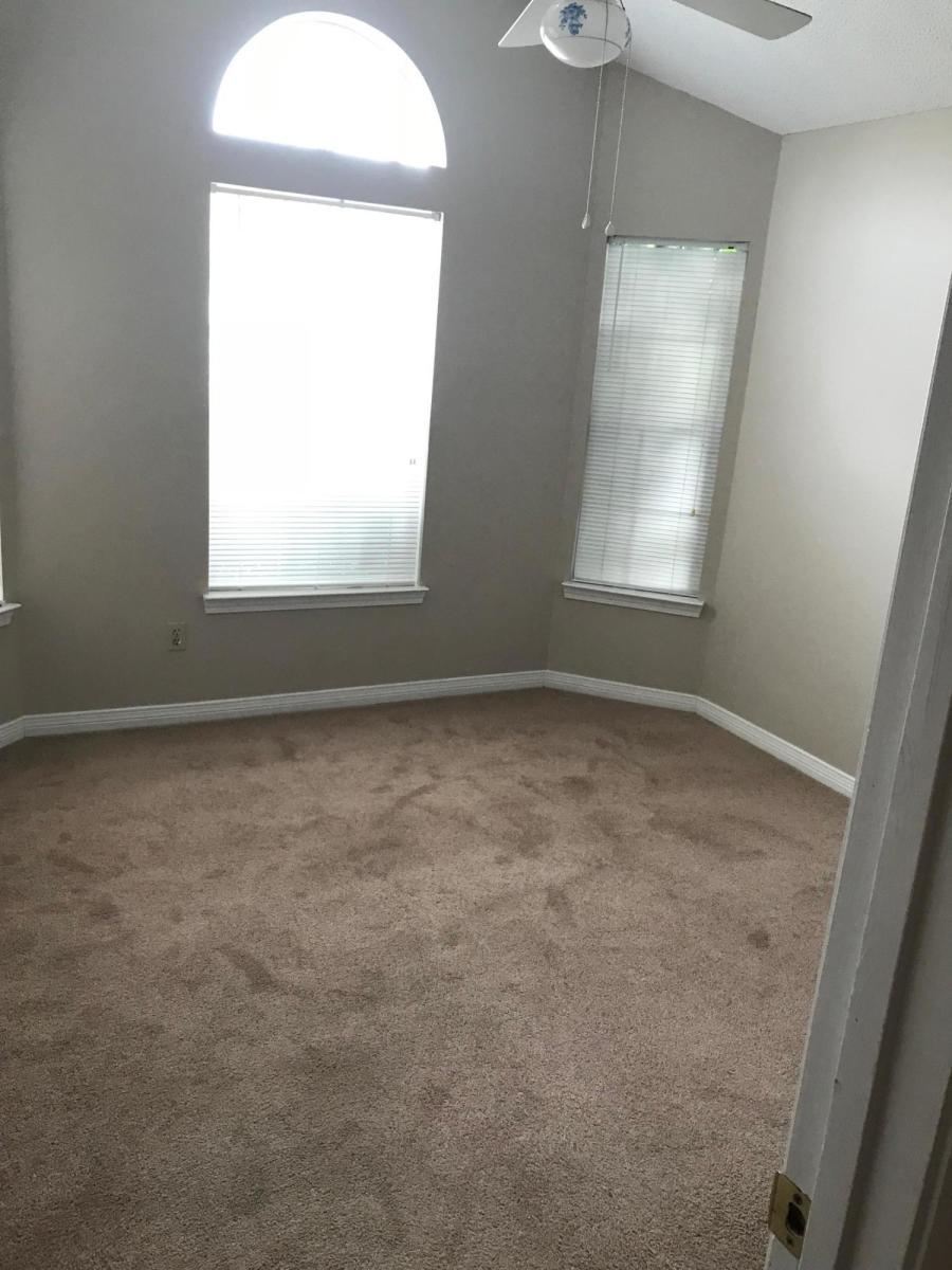 LAKE CHARLESTON LOT 23 BLK C - Residential