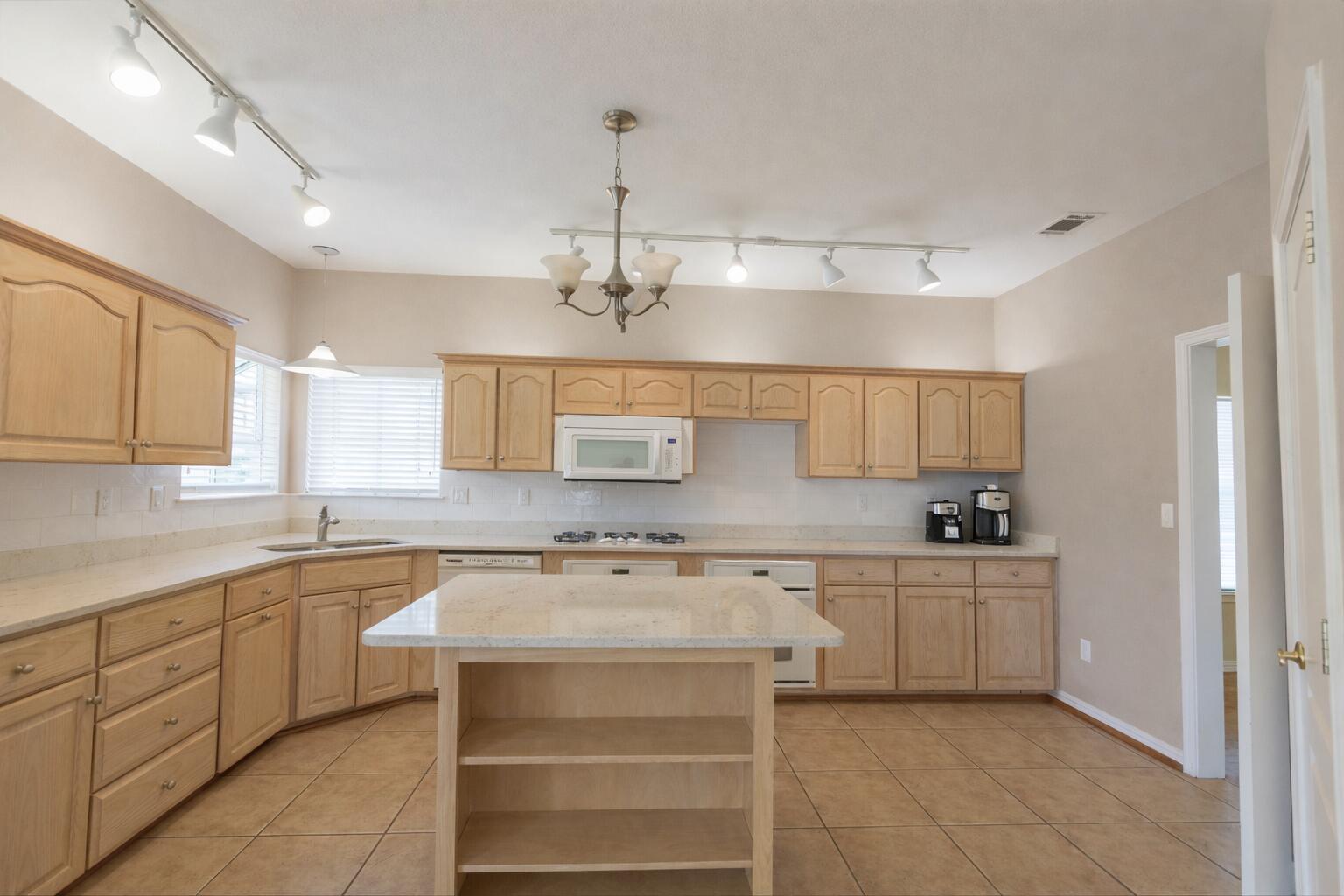 LINKS AT SHALIMAR POINTE - Residential