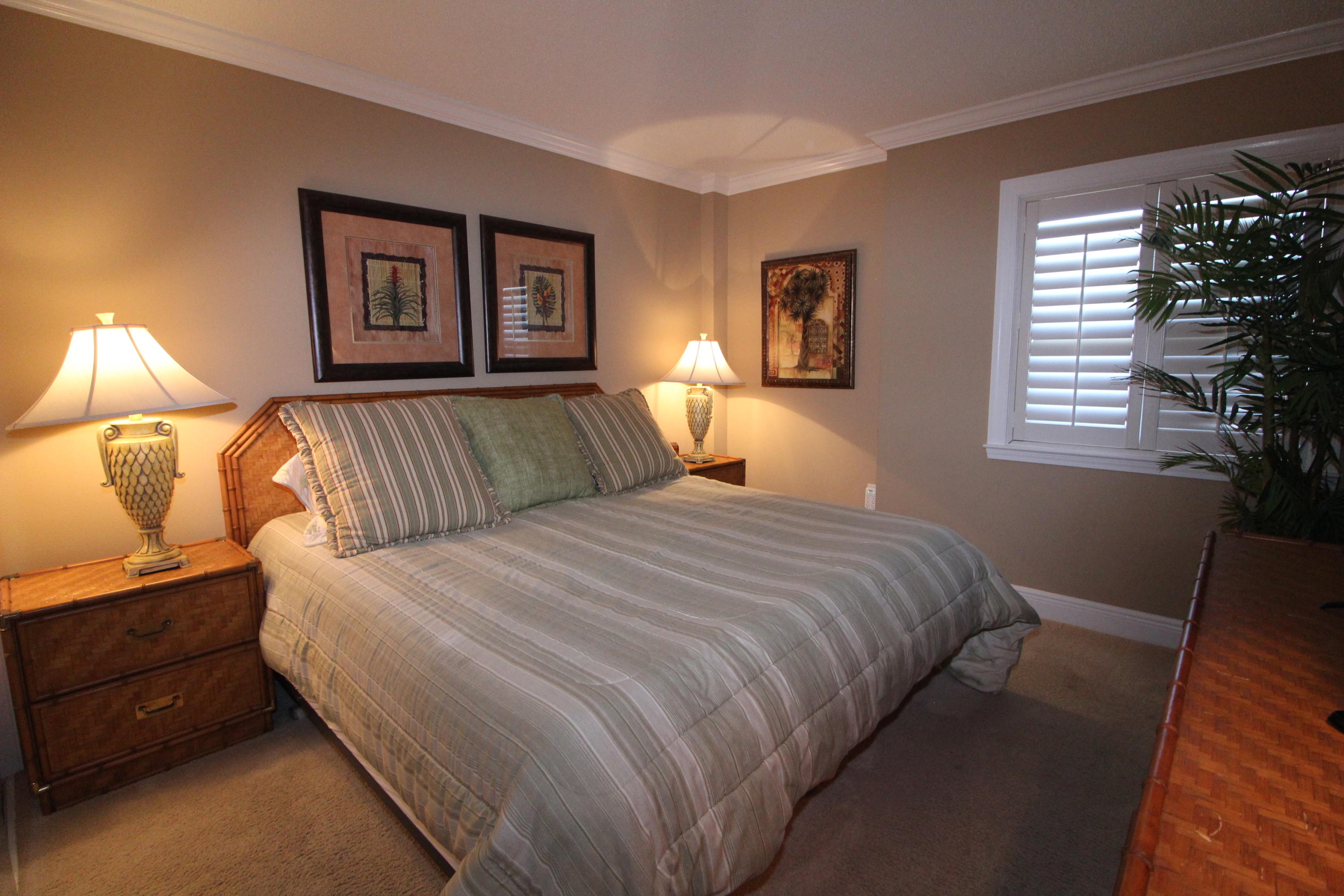 INLET REEF CLUB CONDO - Residential