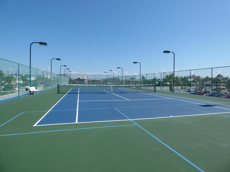 INLET REEF CLUB CONDO - Residential