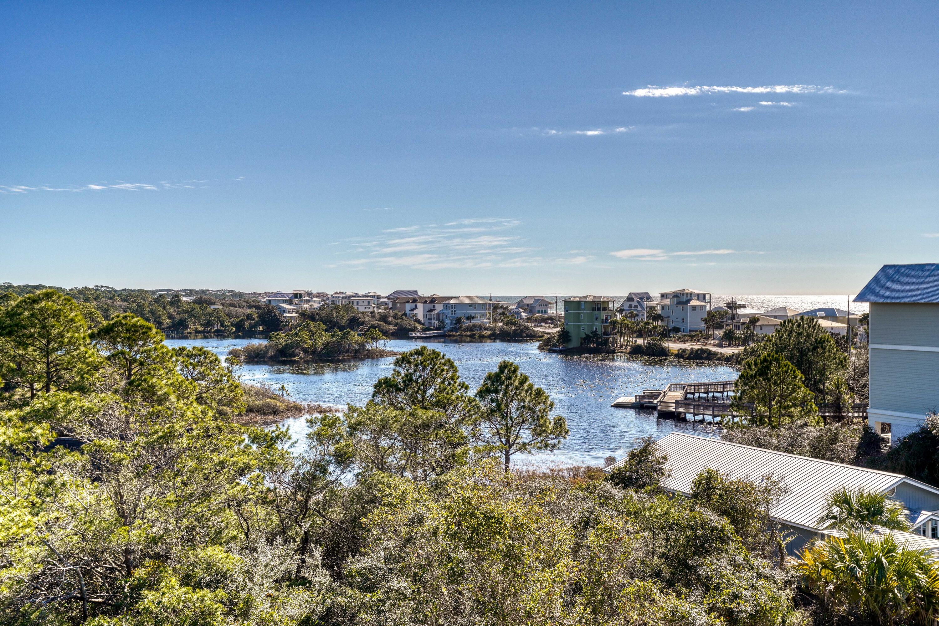 BEACH HIGHLAND - Residential