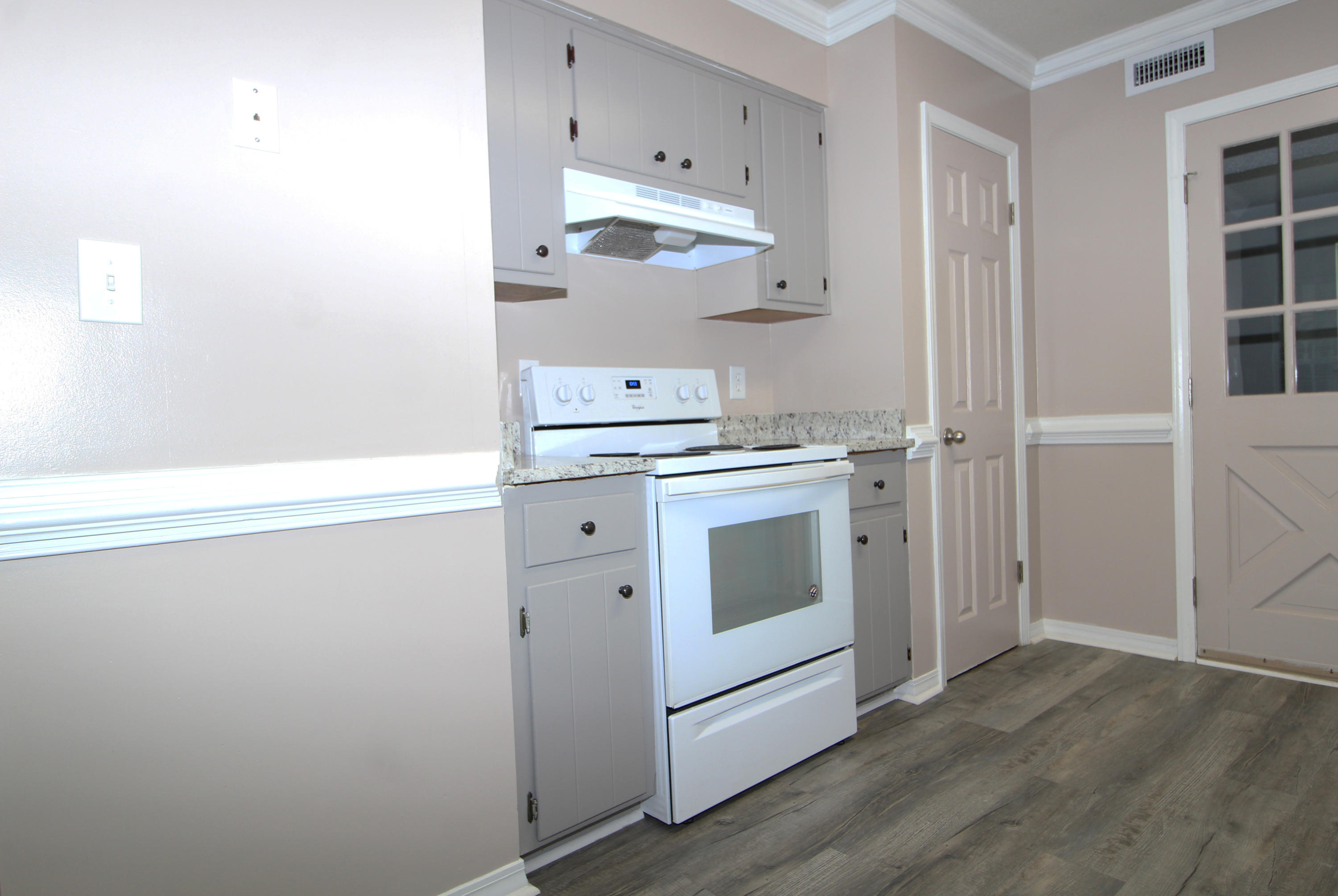 WILLOW BEND PH I LOT 8 - Residential