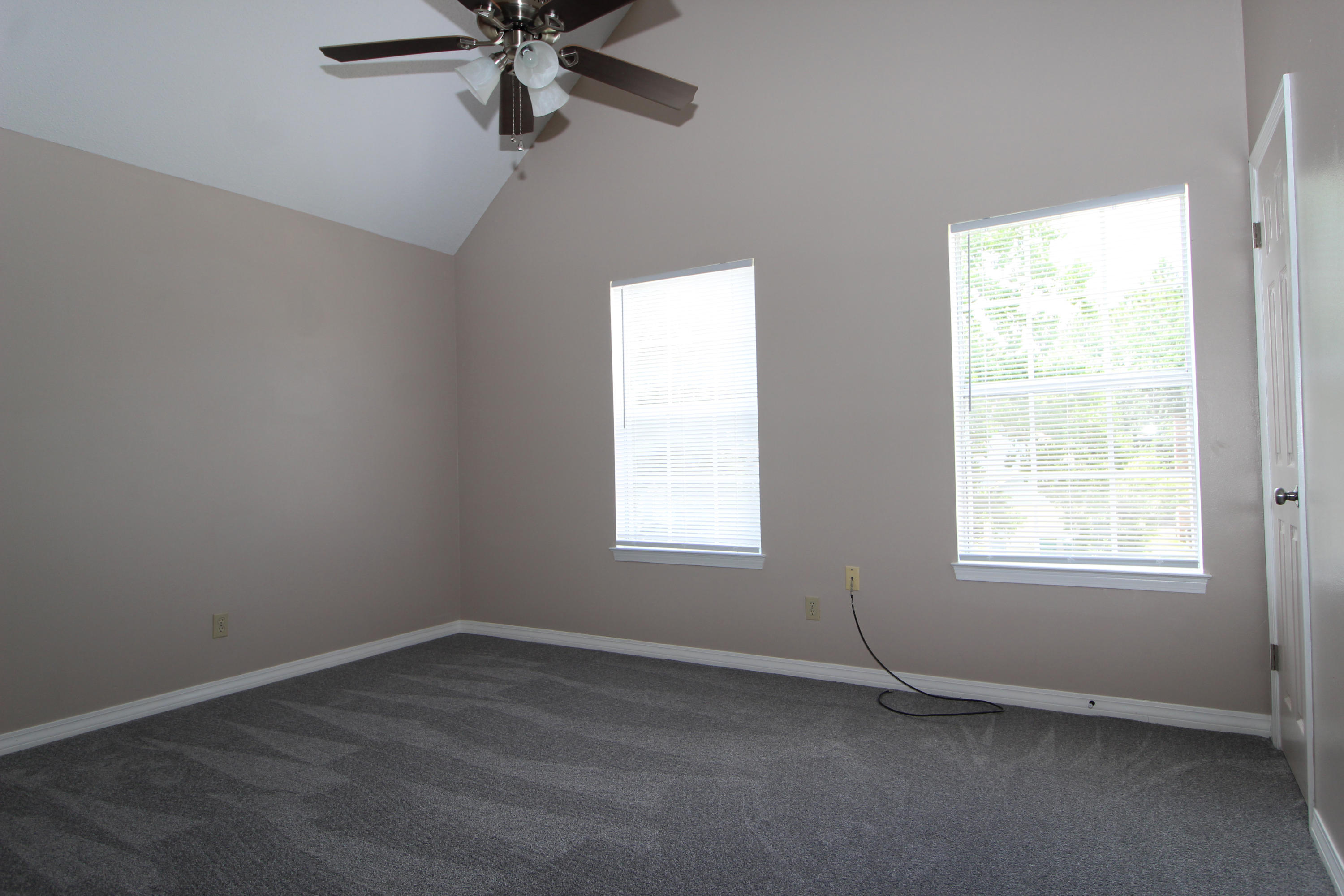 WILLOW BEND PH I LOT 8 - Residential