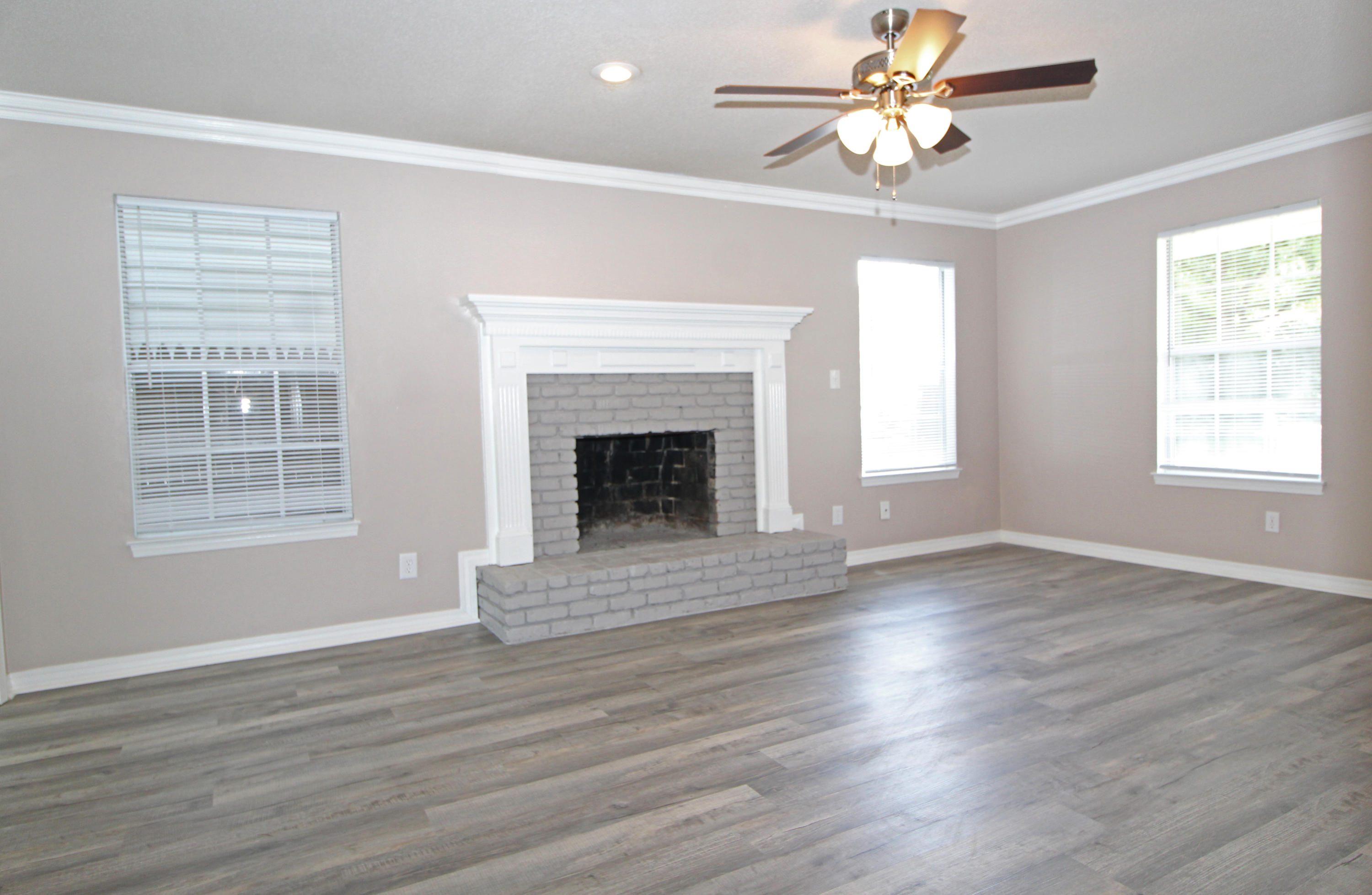 WILLOW BEND PH I LOT 8 - Residential