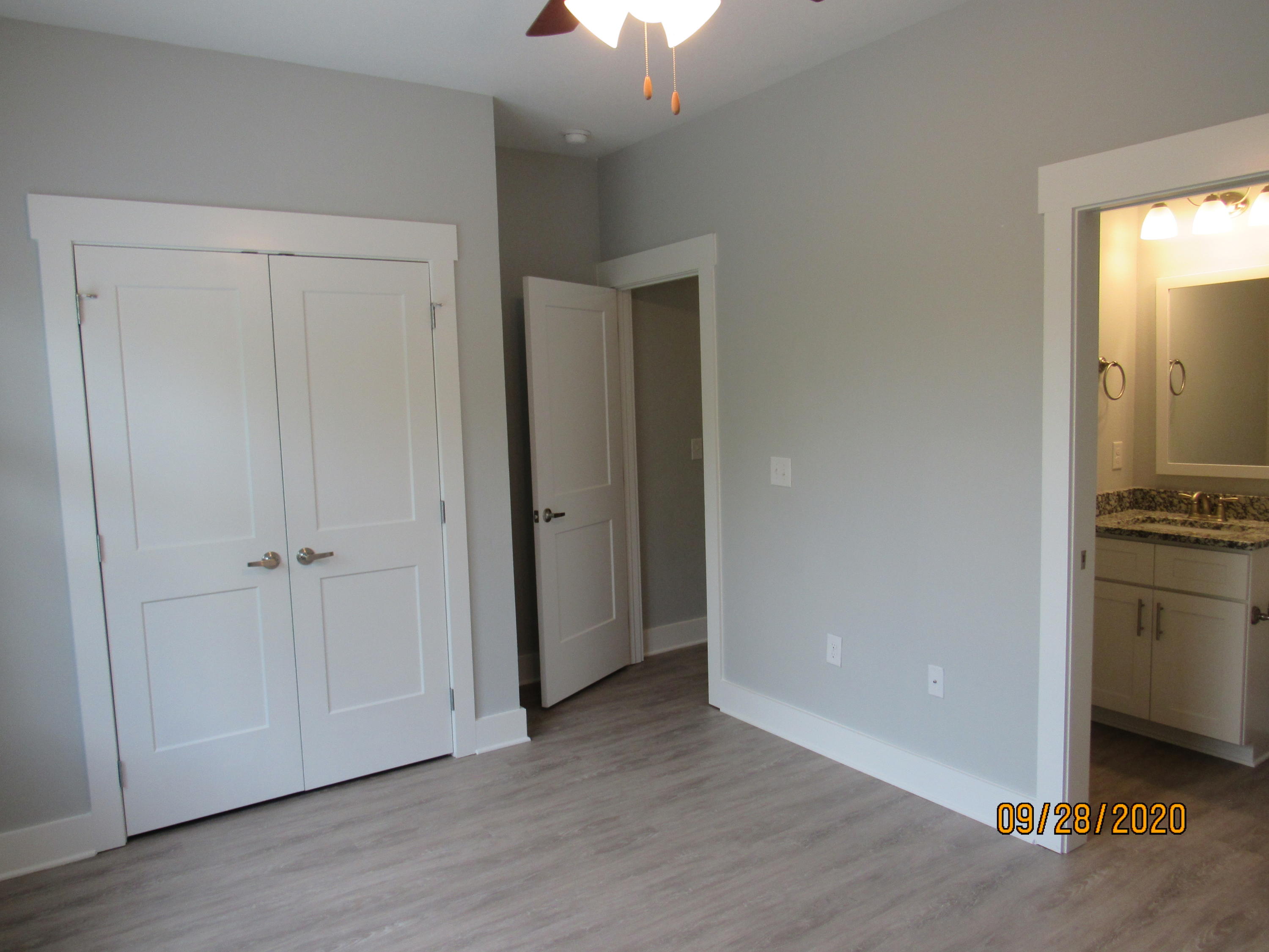 VERANDAS AT FREEPORT - Residential Lease