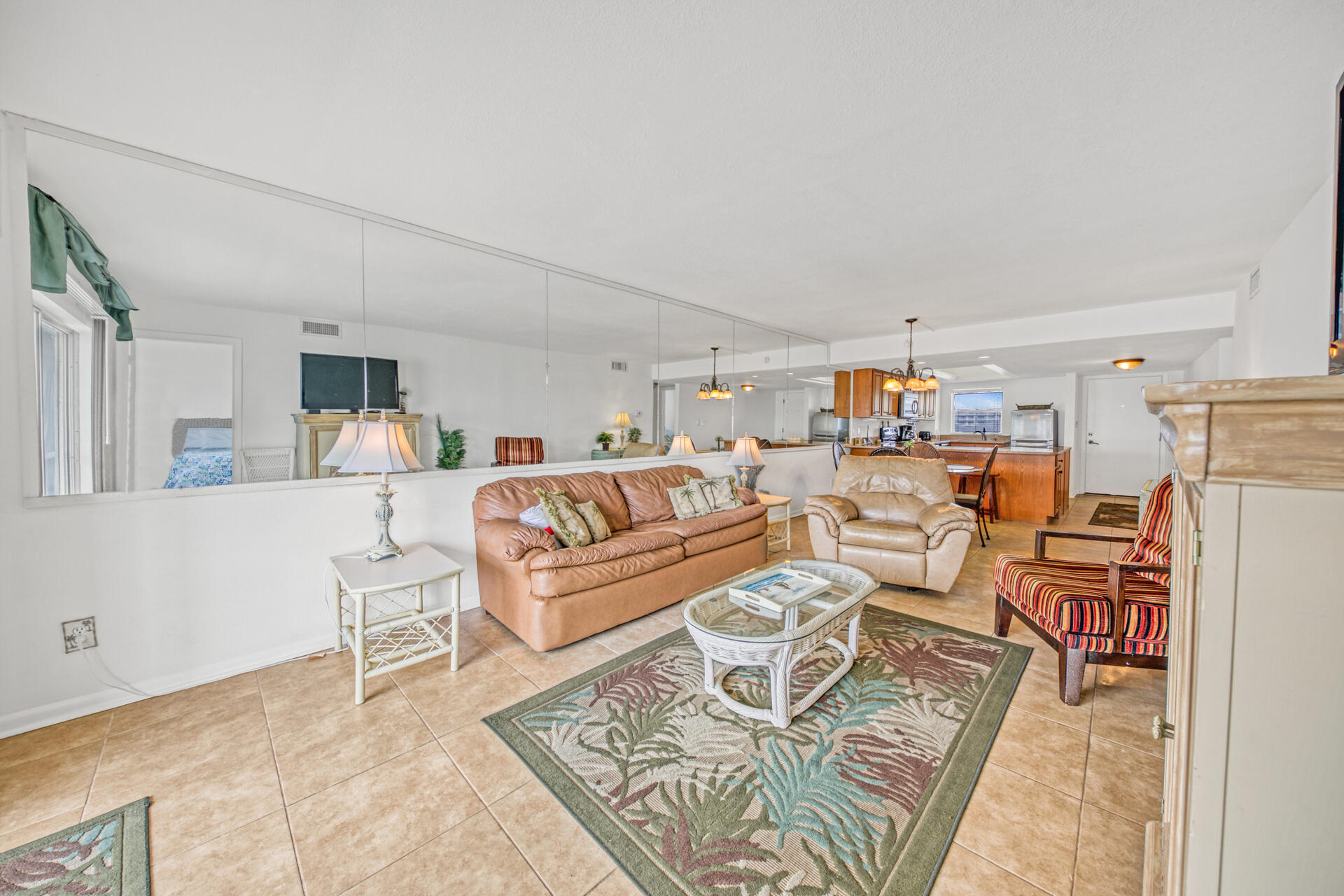 EL MATADOR CONDO - Residential