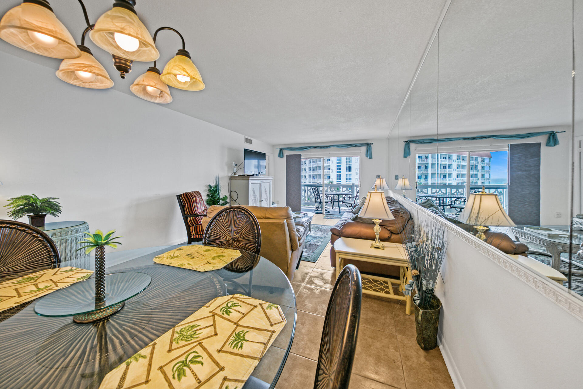 EL MATADOR CONDO - Residential