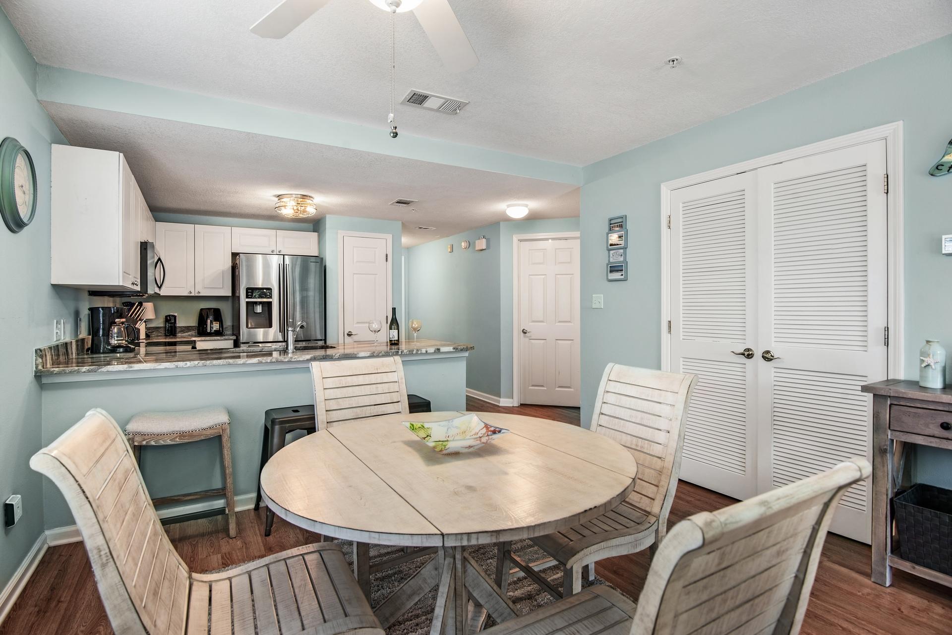 CIBONEY CONDO - Residential
