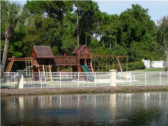 REGATTA BAY PH 2 - Land