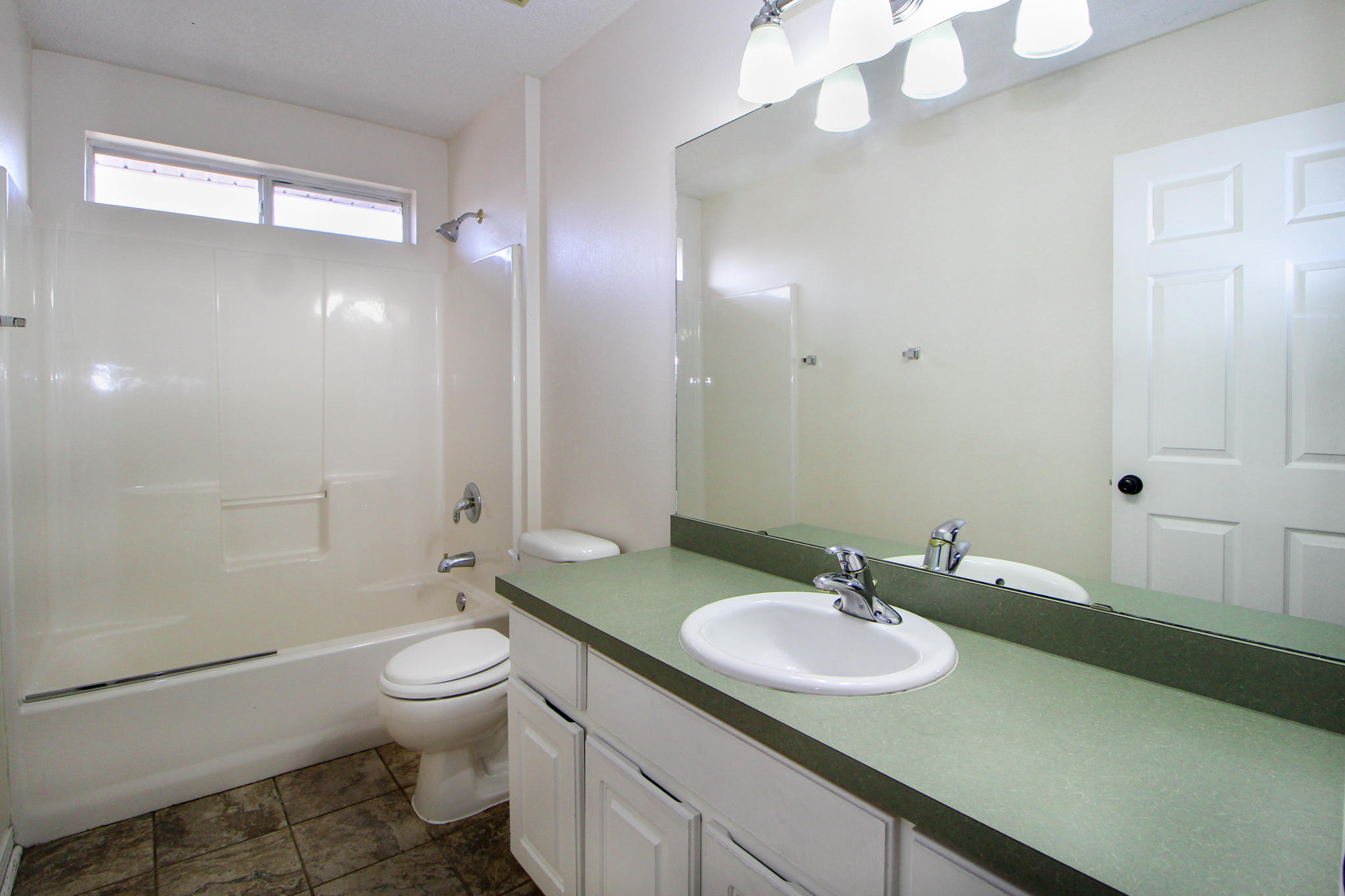 ASHBERRY WOODS - Residential