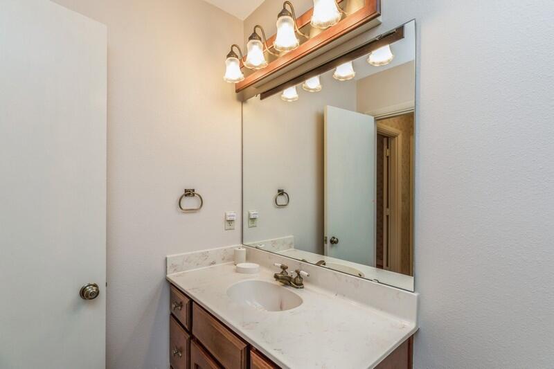 FOREST PARK LOT 32 BLK A - Residential