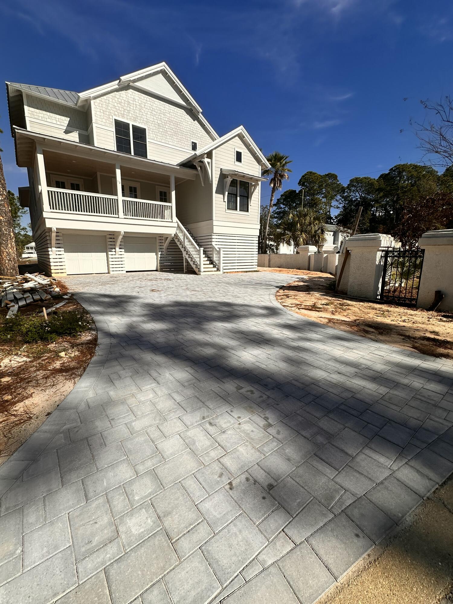 CESSNA LANDING - Residential