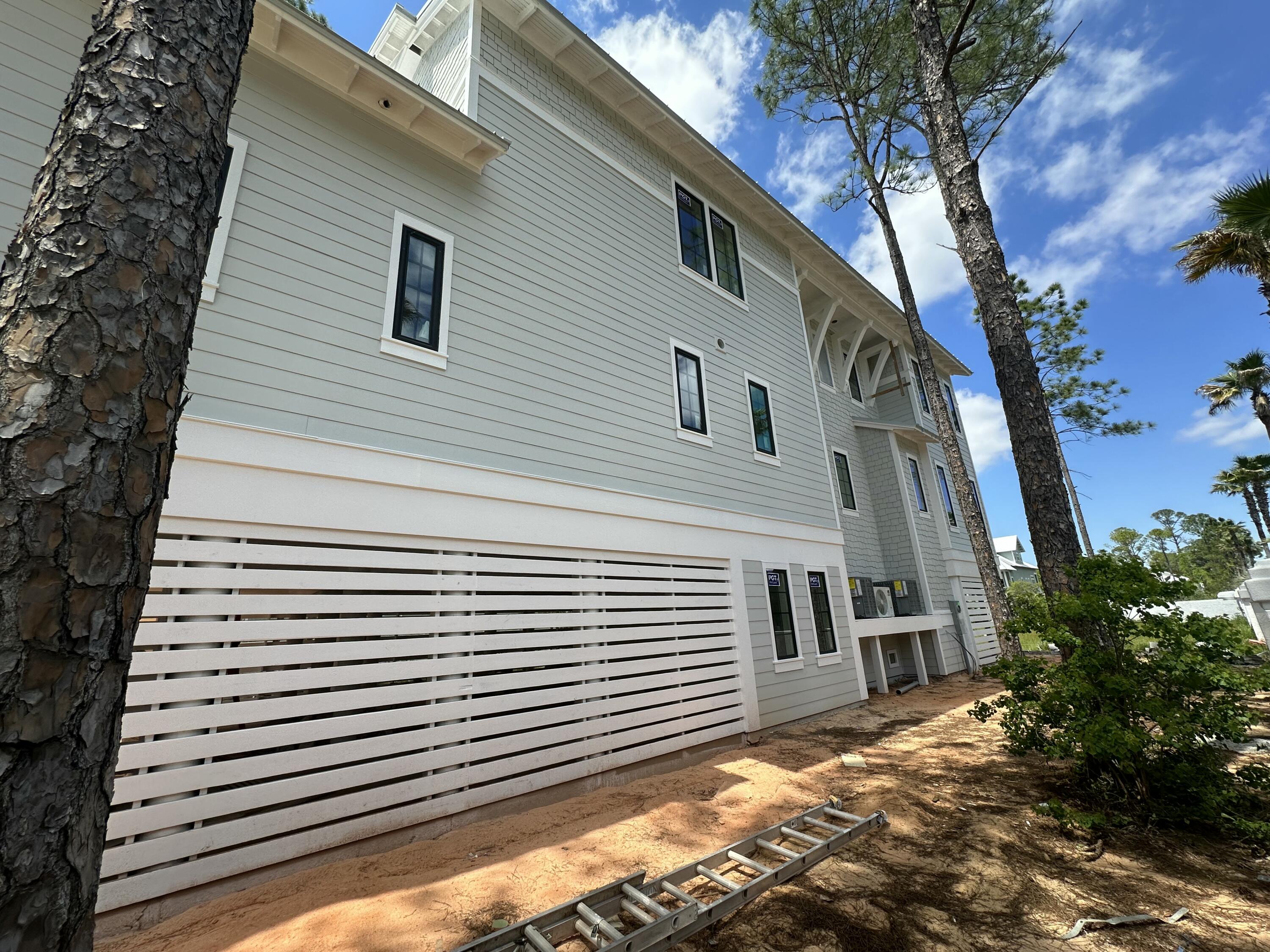 CESSNA LANDING - Residential