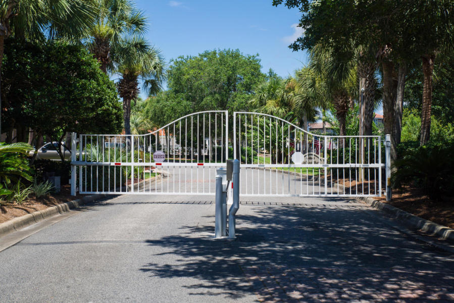 CALUSA BAY S/D - Residential