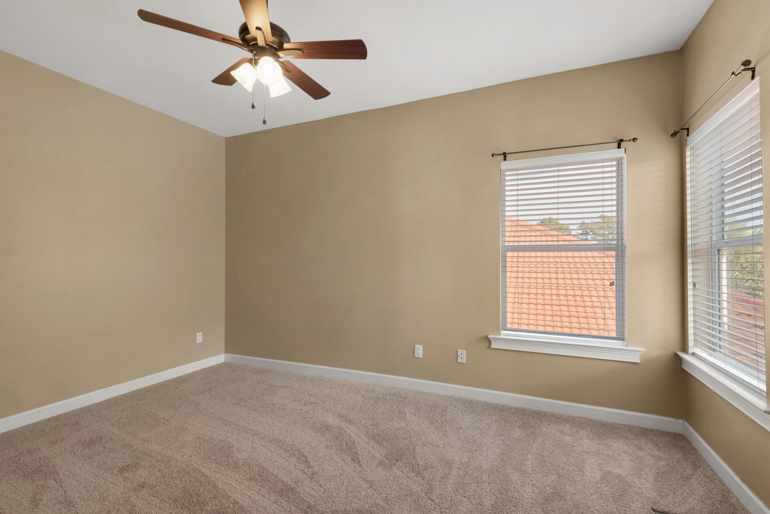 CALUSA BAY S/D - Residential