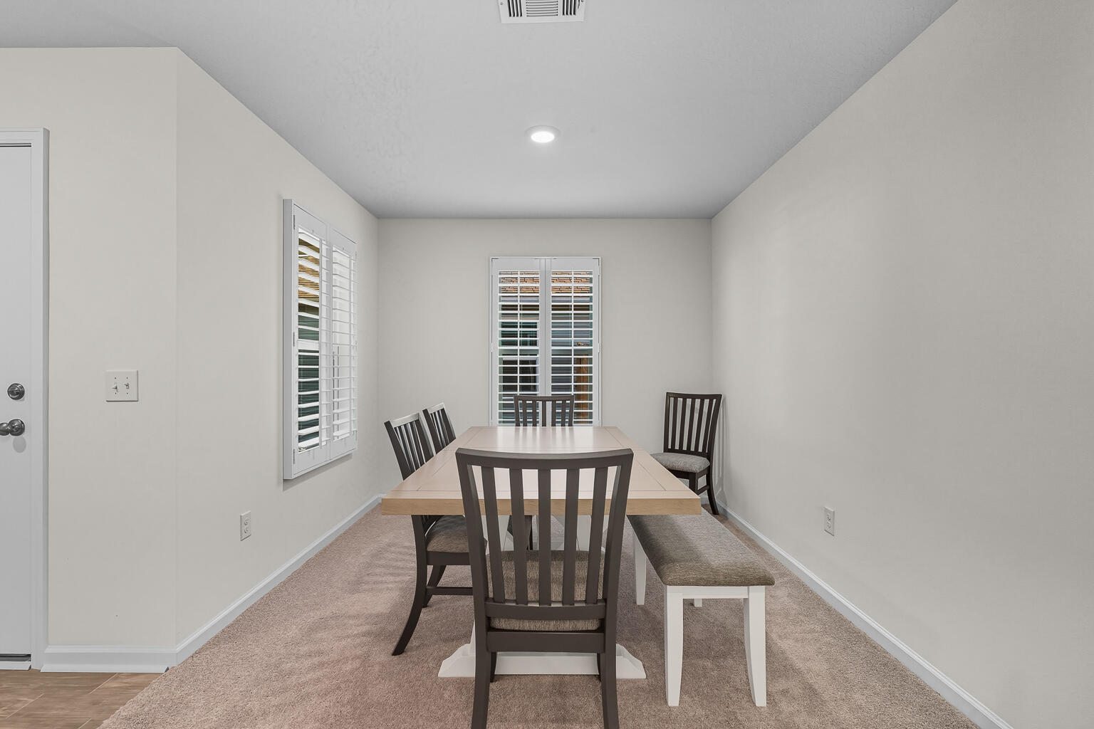 Ventura Manor - Residential