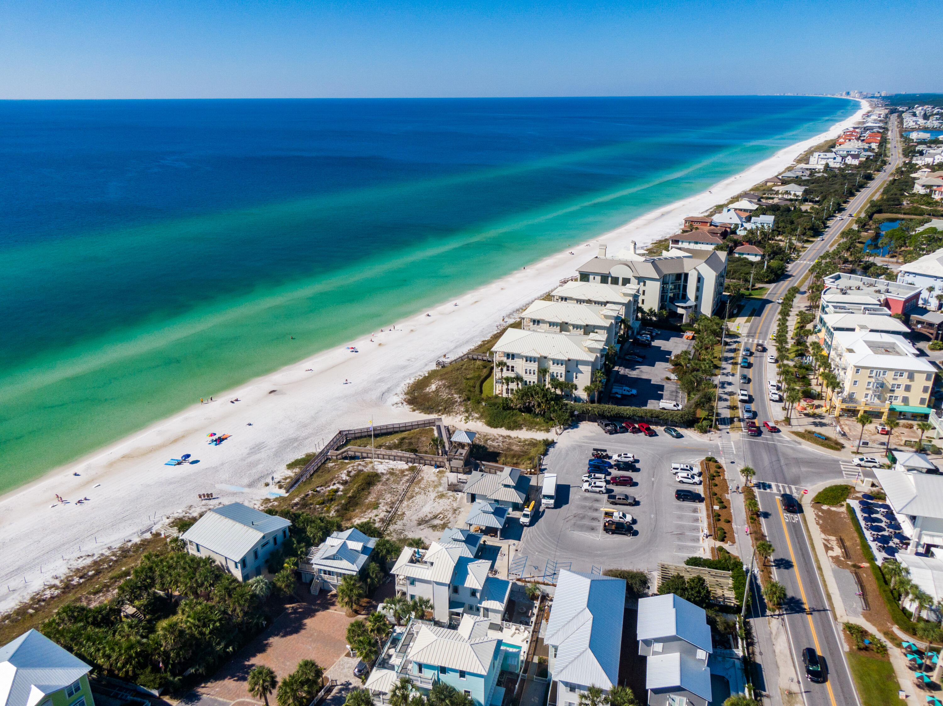 GULF PLACE RESIDENCES - Residential