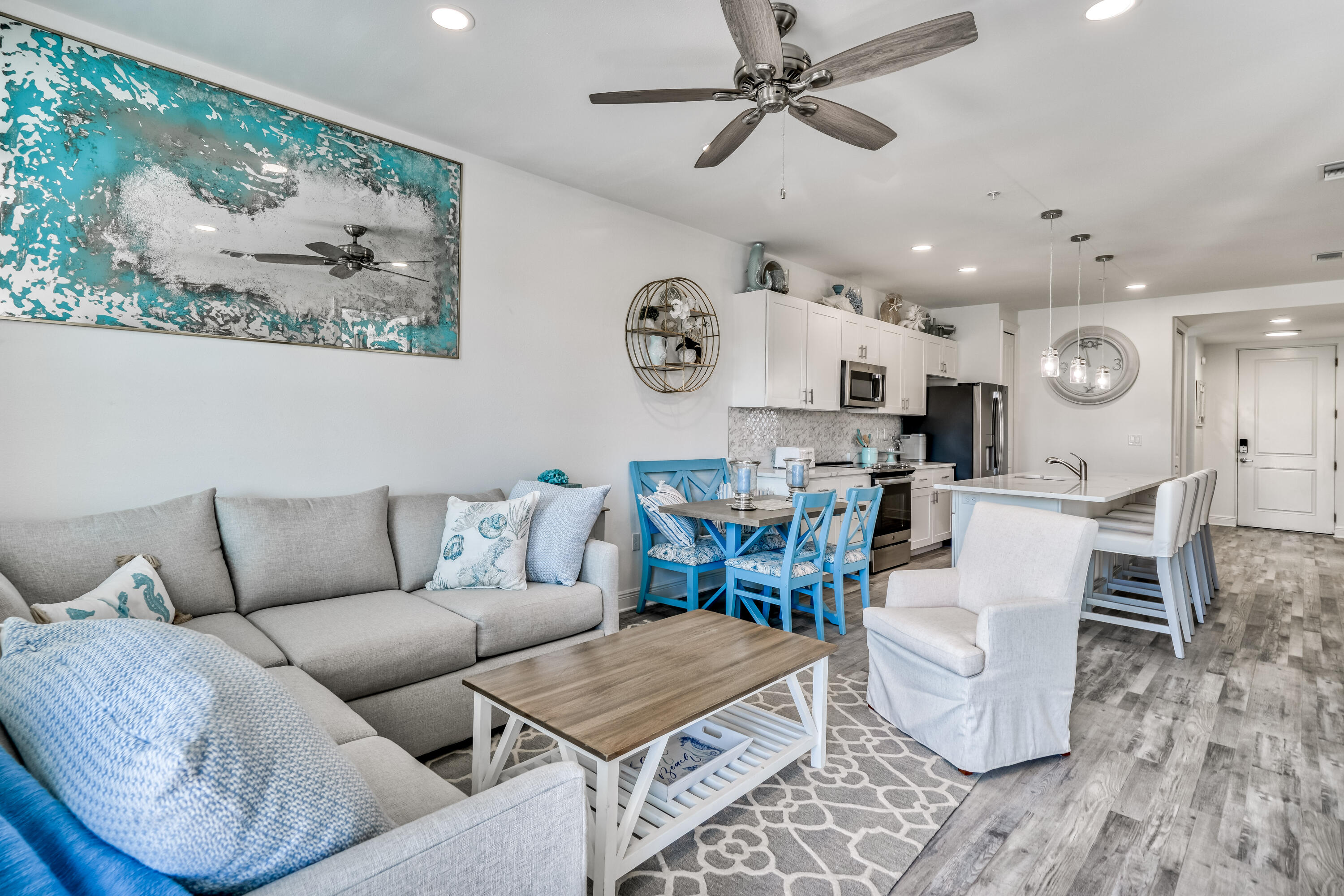 GULF PLACE RESIDENCES - Residential